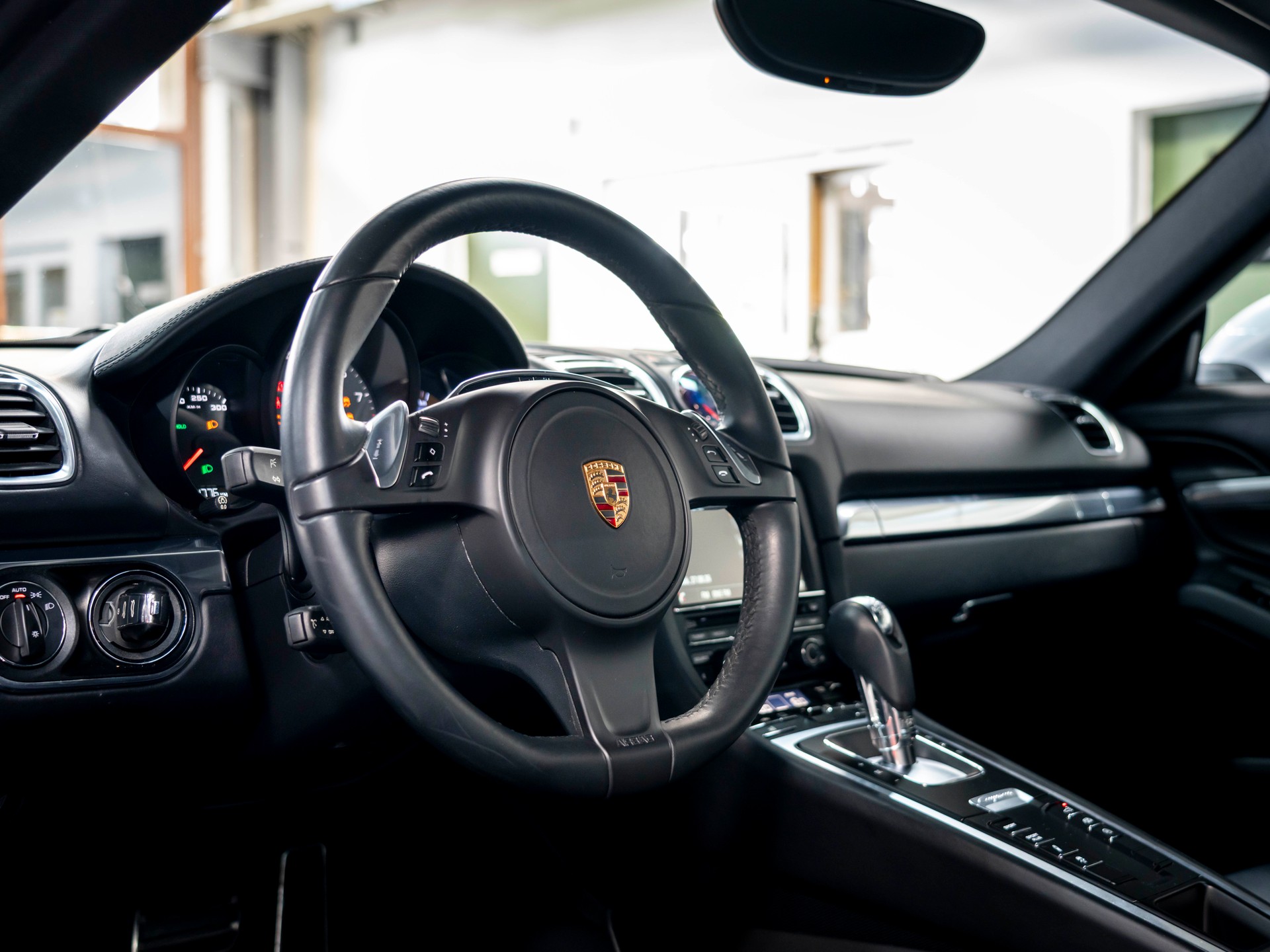 PORSCHE Cayman S 3.4 PDK-image-14