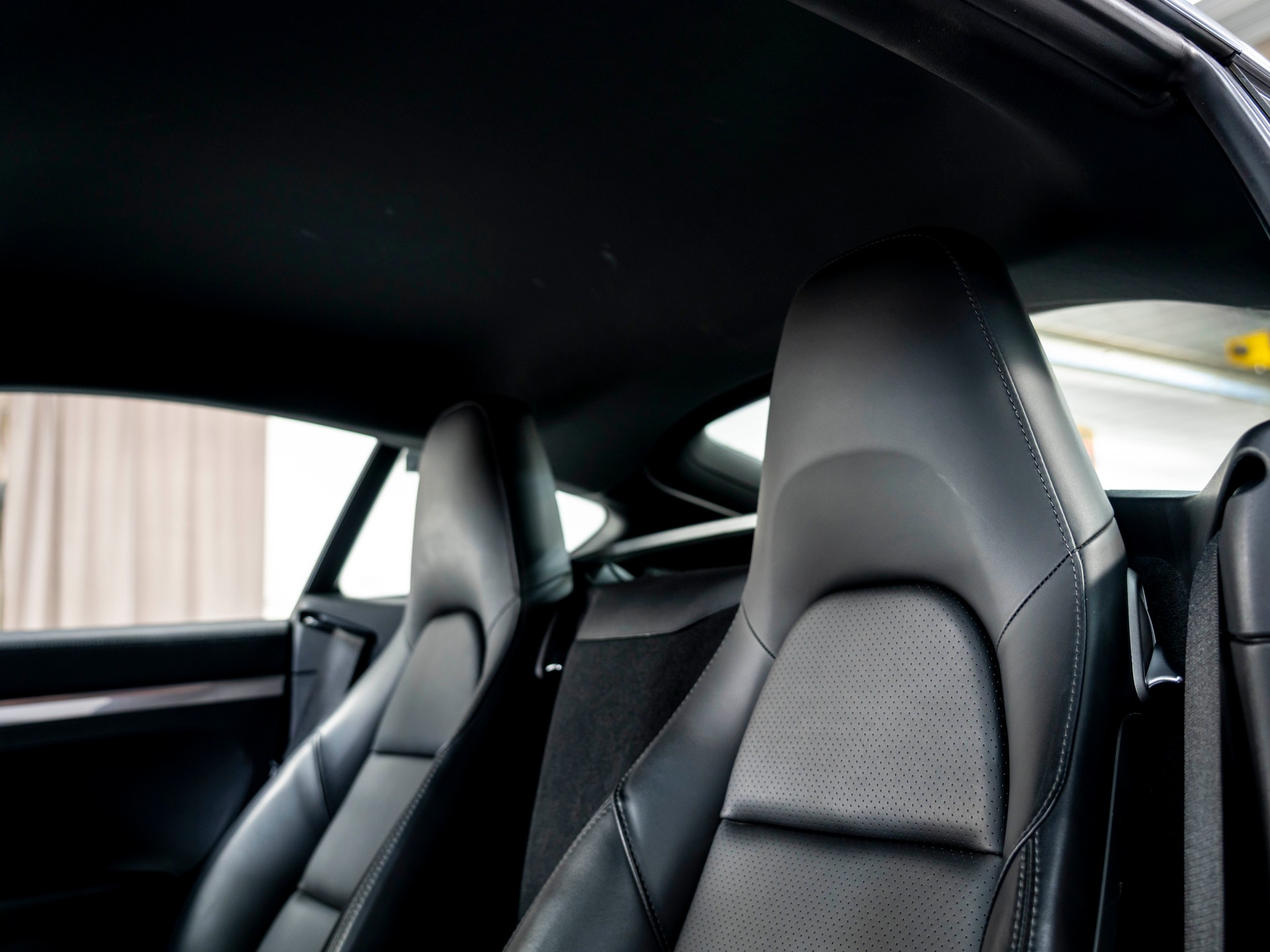 PORSCHE Cayman S 3.4 PDK-image-17