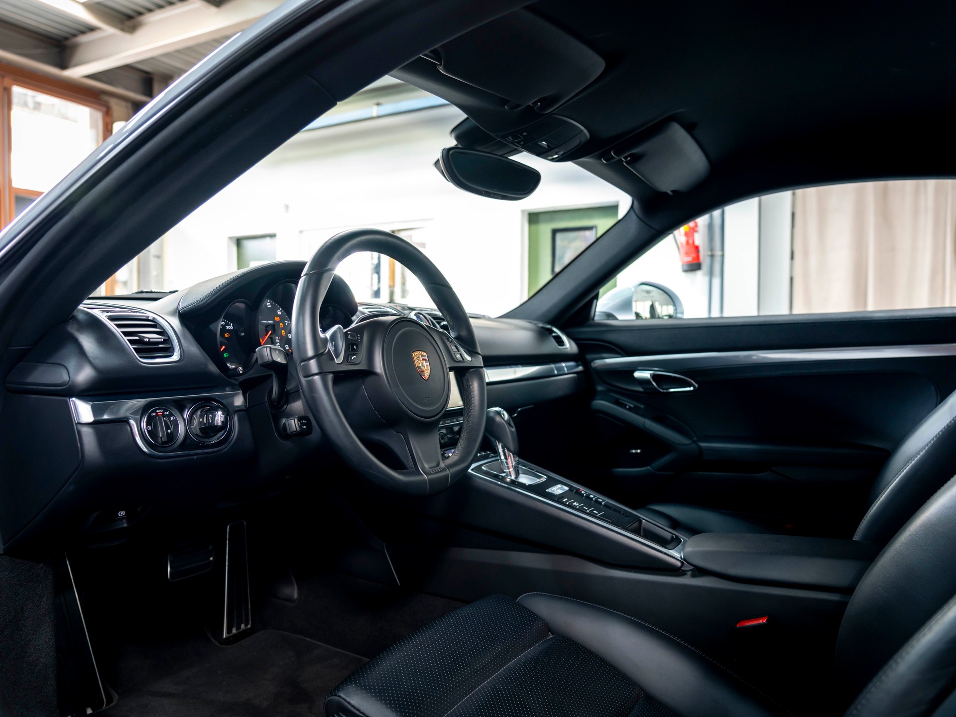 PORSCHE Cayman S 3.4 PDK-image-13