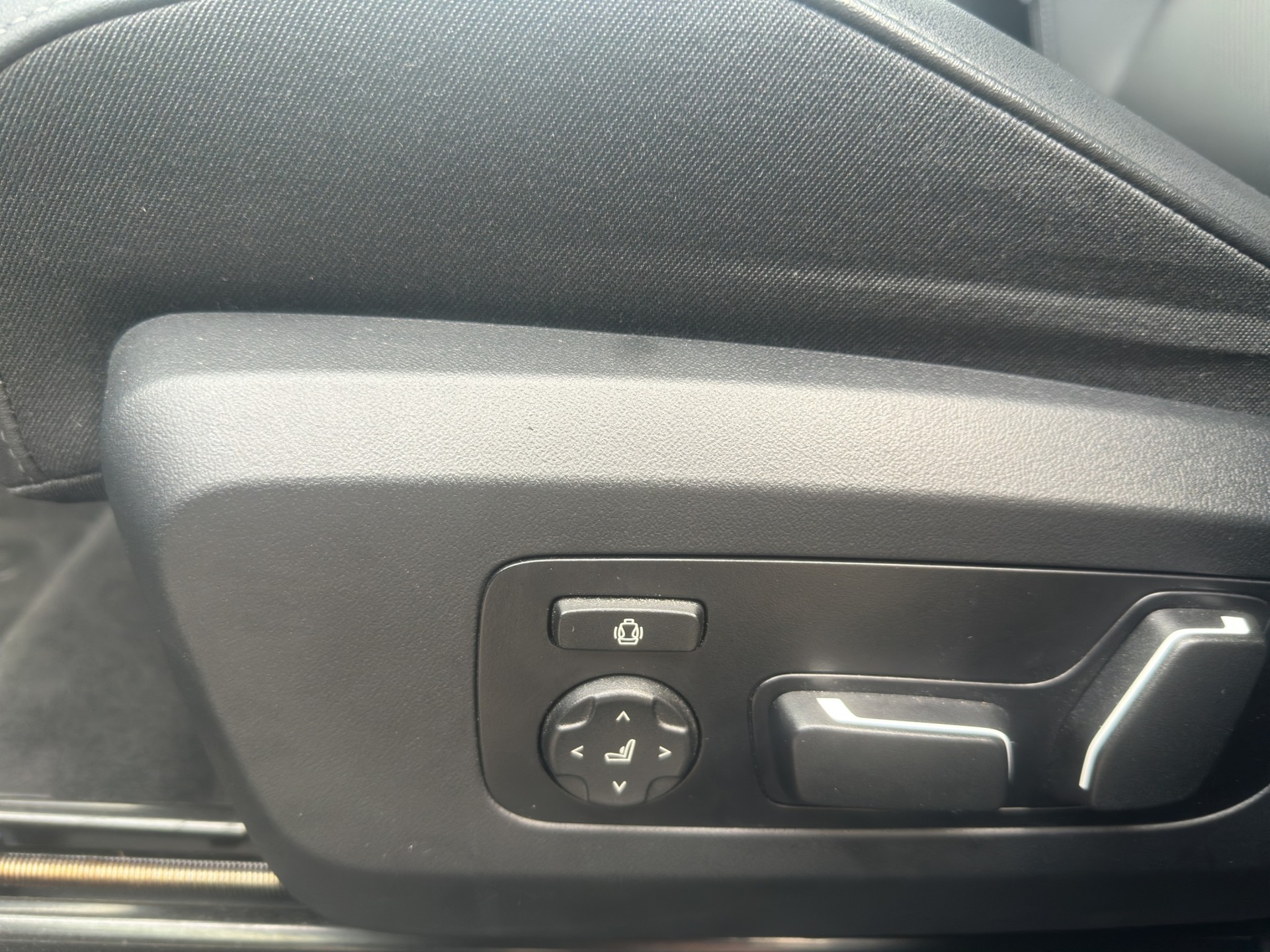 BMW X3 xDrive 20d M Sport-image-13
