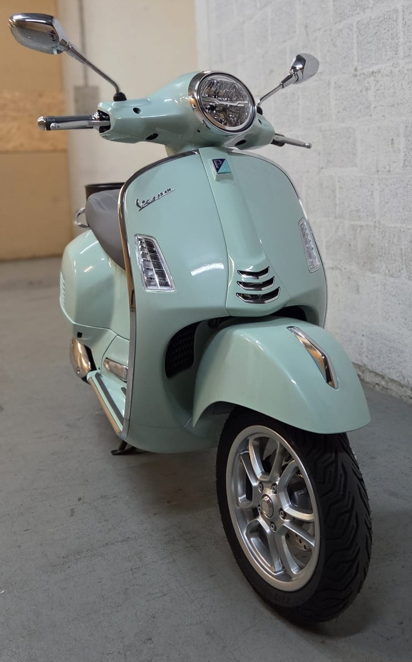 PIAGGIO Vespa GTS 310 RST E5+-showroom-element-1