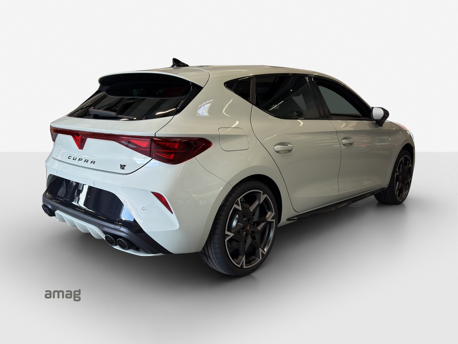 CUPRA LEON 2.0 TSI VZ DSG-image-4