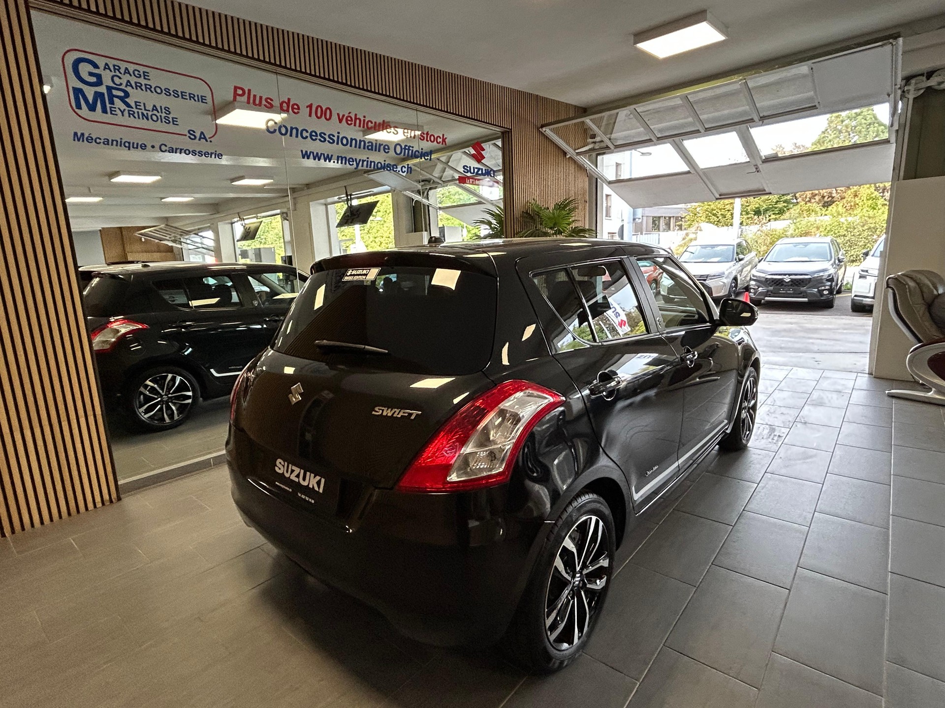SUZUKI Swift 1.2 Sergio Cellano Top Automatique-image-6