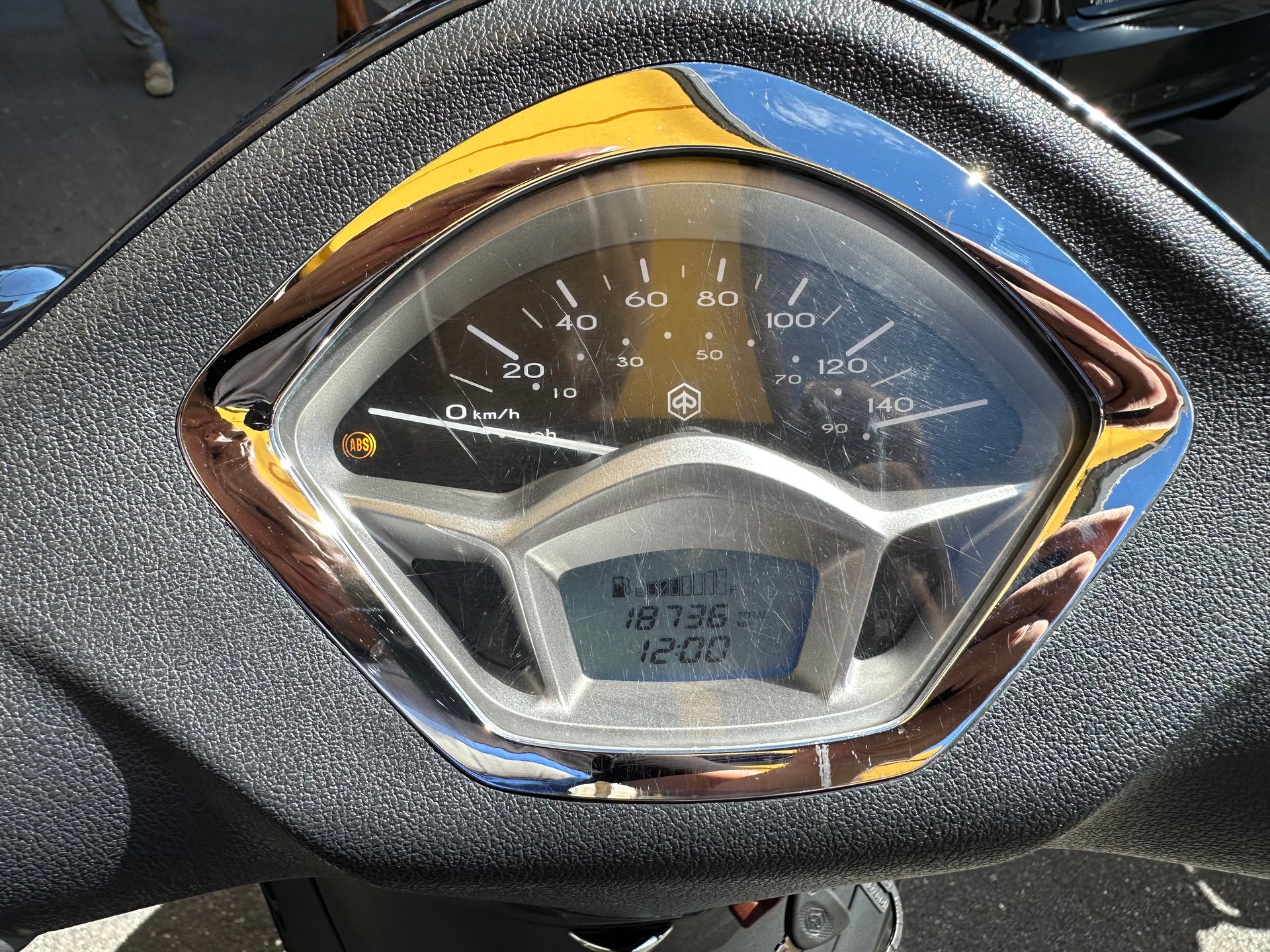 PIAGGIO Liberty 125 iGet ABS-image-4
