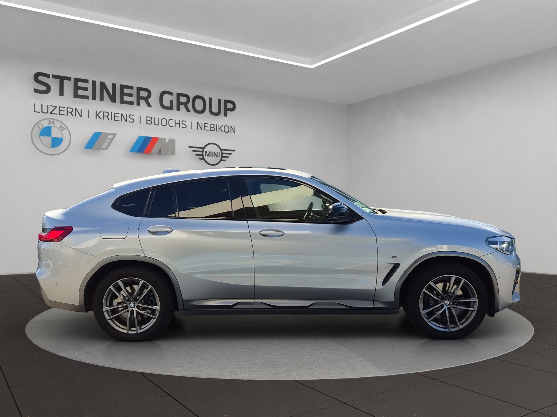 BMW X4 xDrive 30d M Sport X Steptronic-showroom-element-3