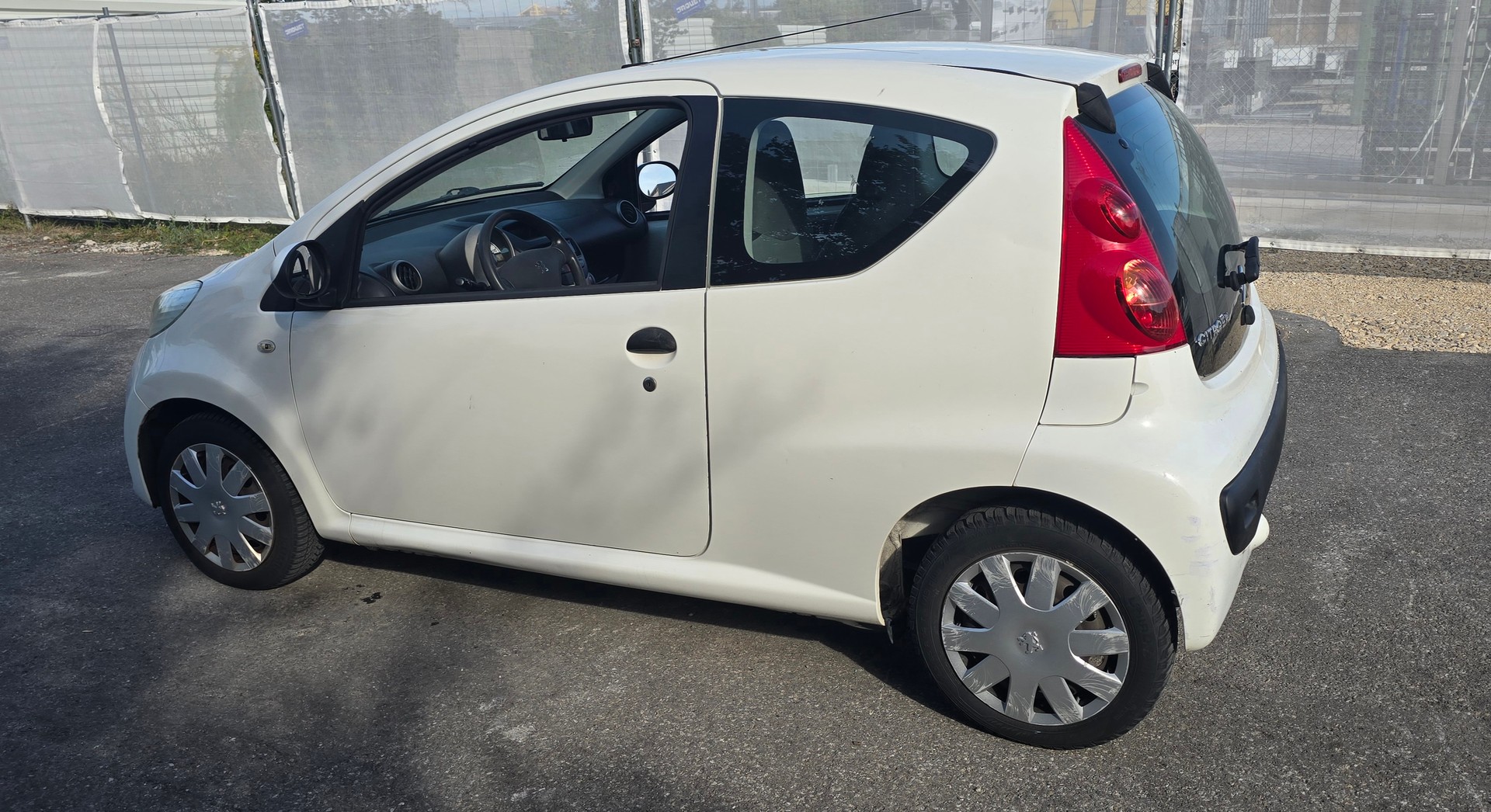 CITROEN C1-image-2