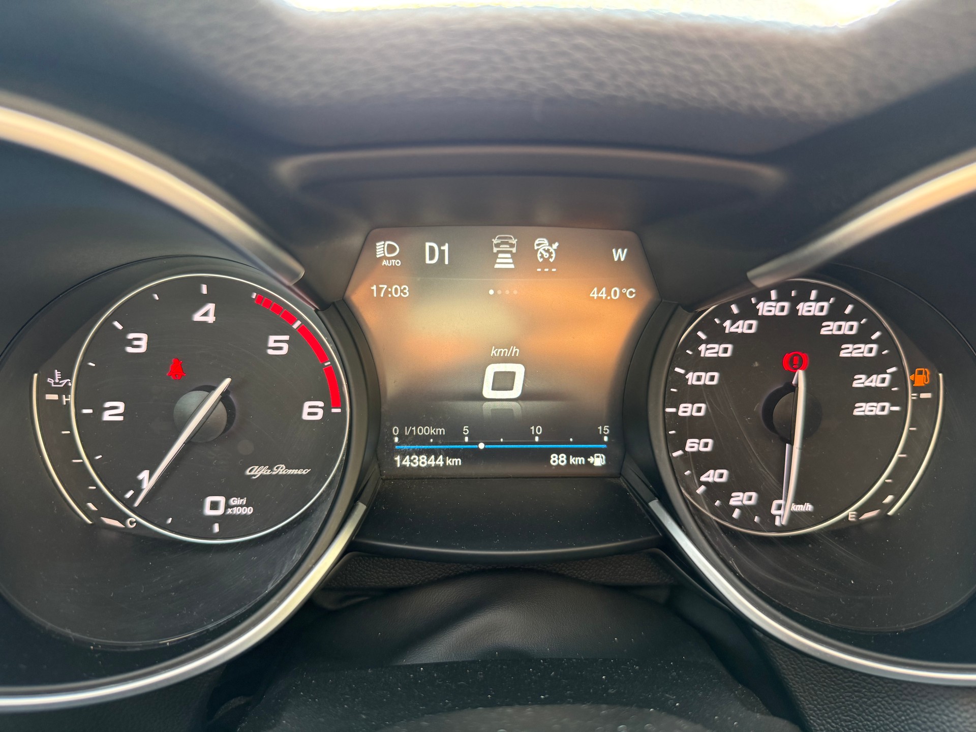 ALFA ROMEO Stelvio 2.2 JTDM Super Q4 Automatic-image-28