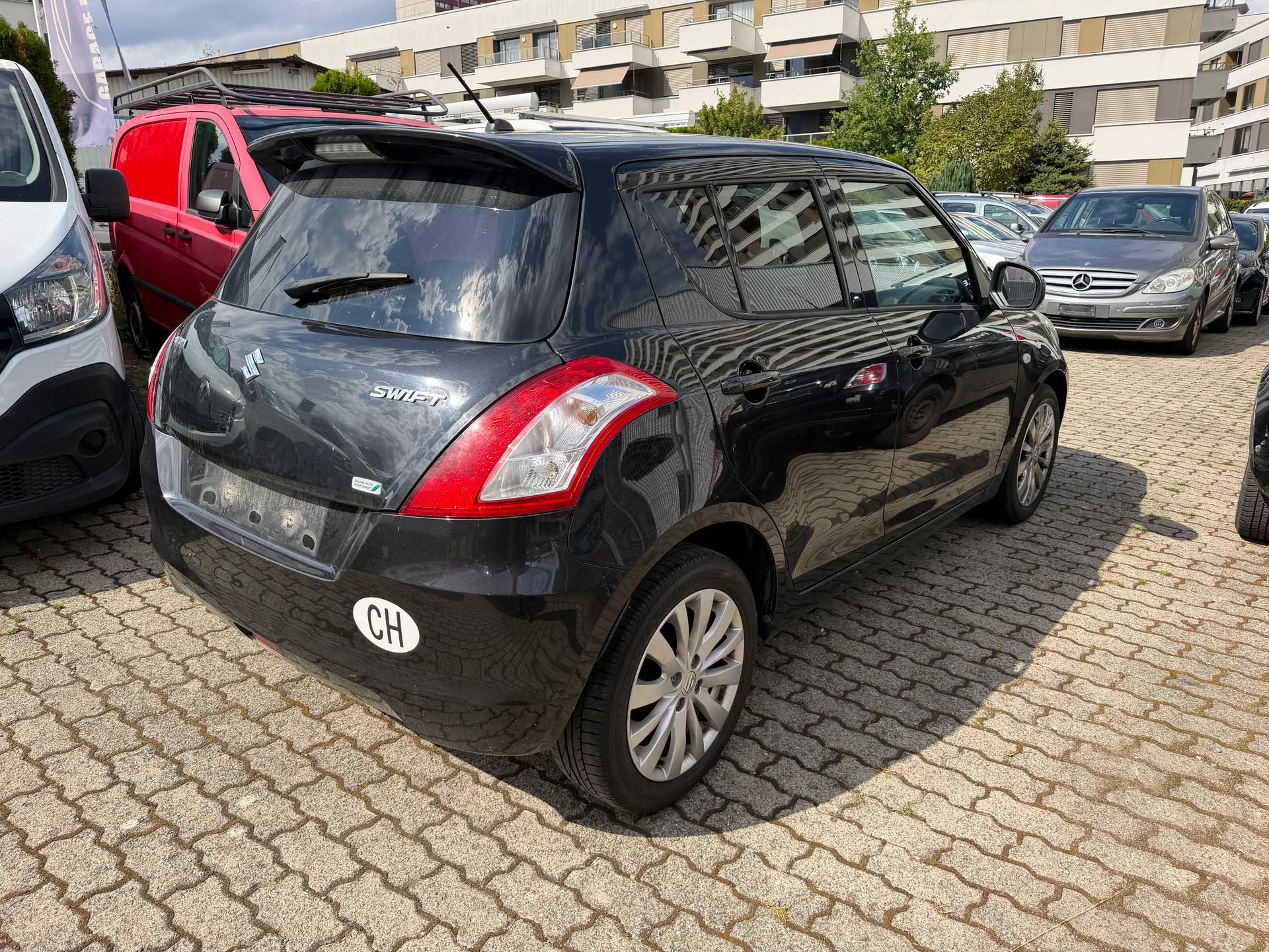 SUZUKI Swift 1.2i 16V GL Sergio Cellano-showroom-element-3