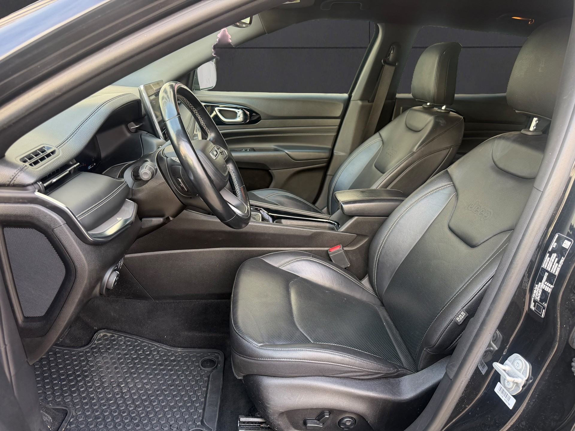 JEEP Compass 4x2 1.3 Turbo S DKG-image-8
