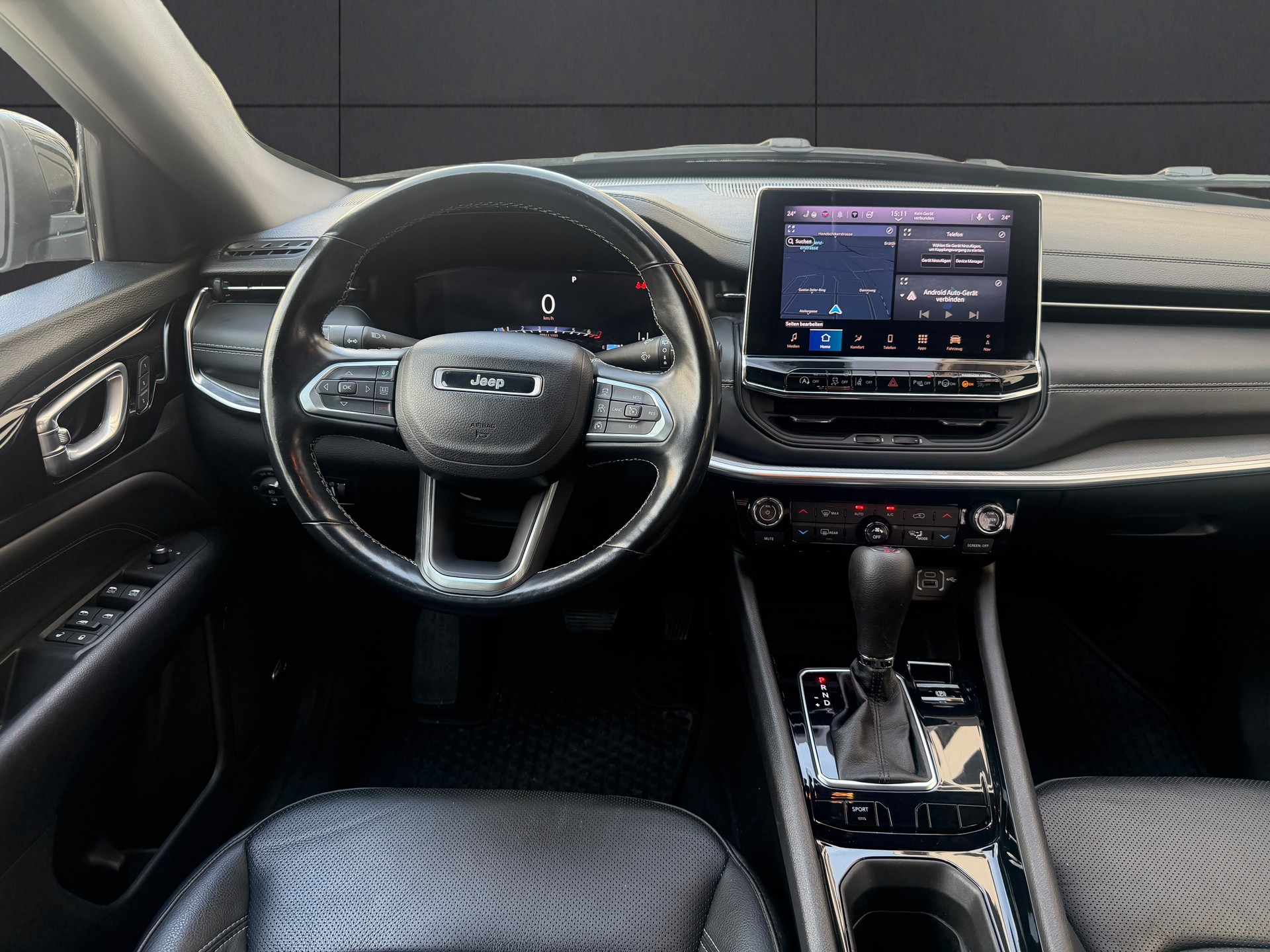 JEEP Compass 4x2 1.3 Turbo S DKG-image-14
