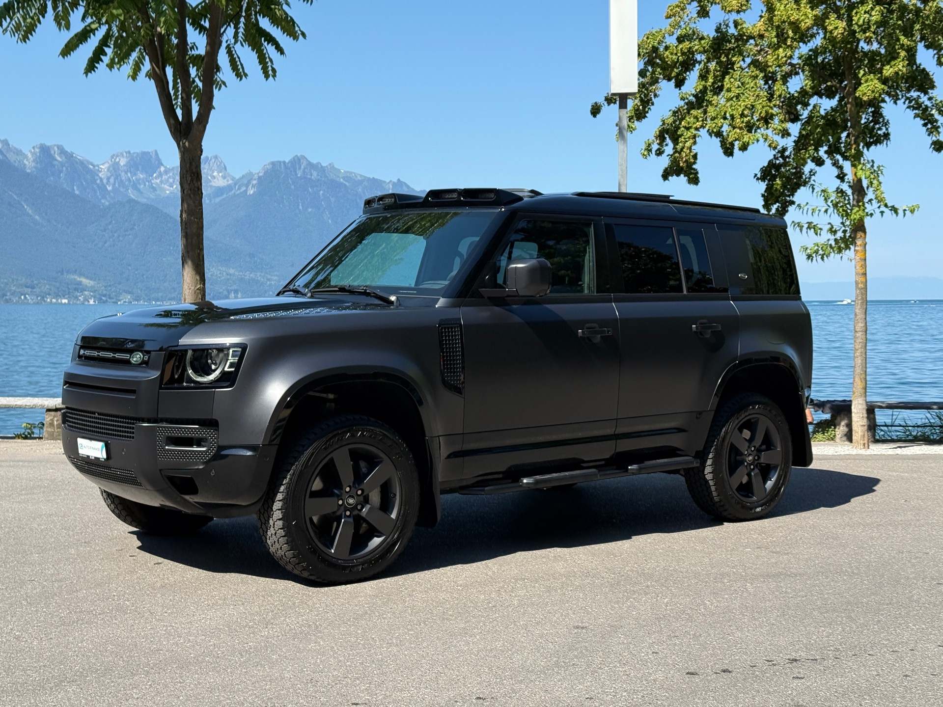 LAND ROVER Defender 110 P400e Si4 PHEV HSE AT8