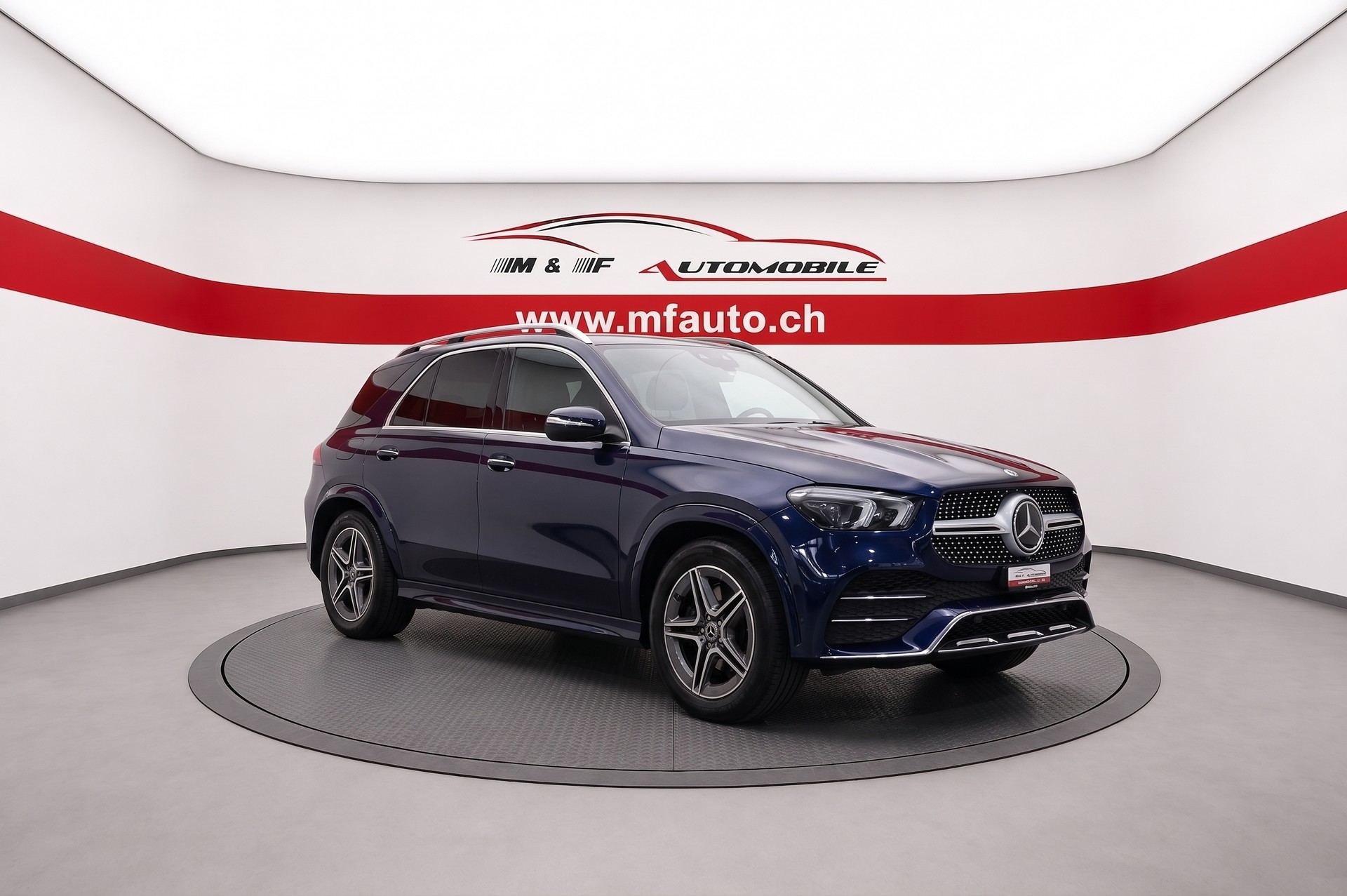 MERCEDES-BENZ GLE 350 e AMG Line 4matic-showroom-element-3