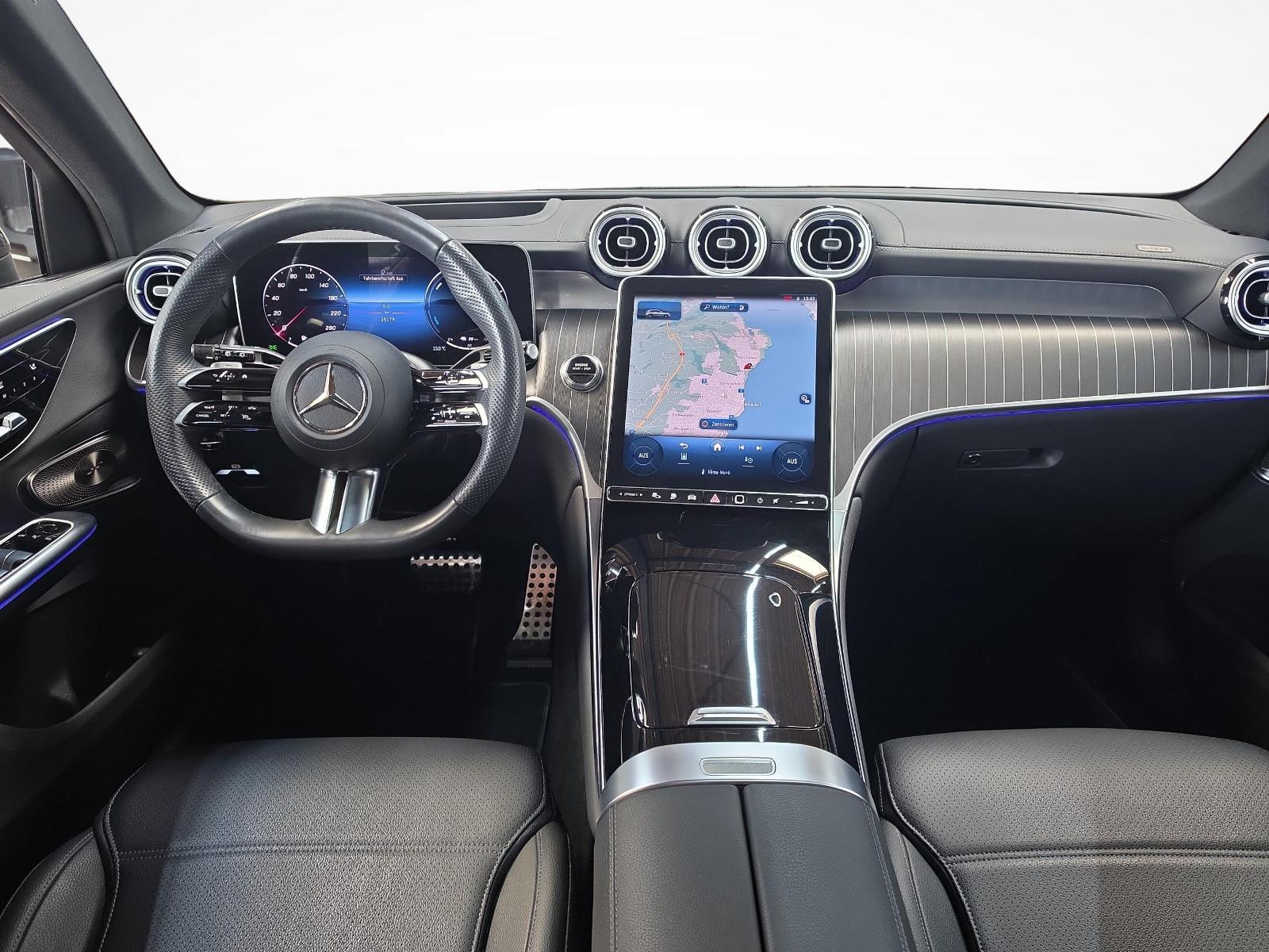 MERCEDES-BENZ GLC 400 e 4MATIC AMG Line-image-7