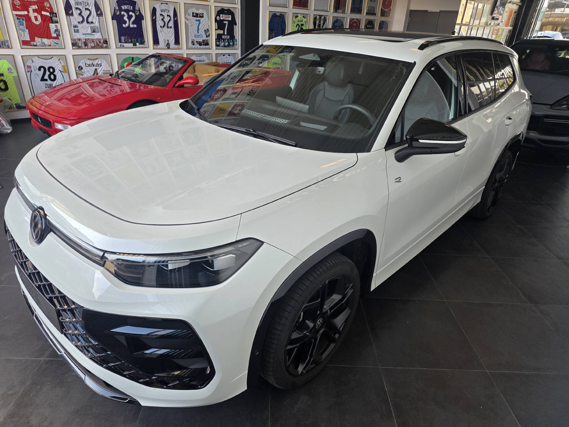 VW Tayron 2.0 TDI SCR R-Line DSG 4motion-showroom-element-2