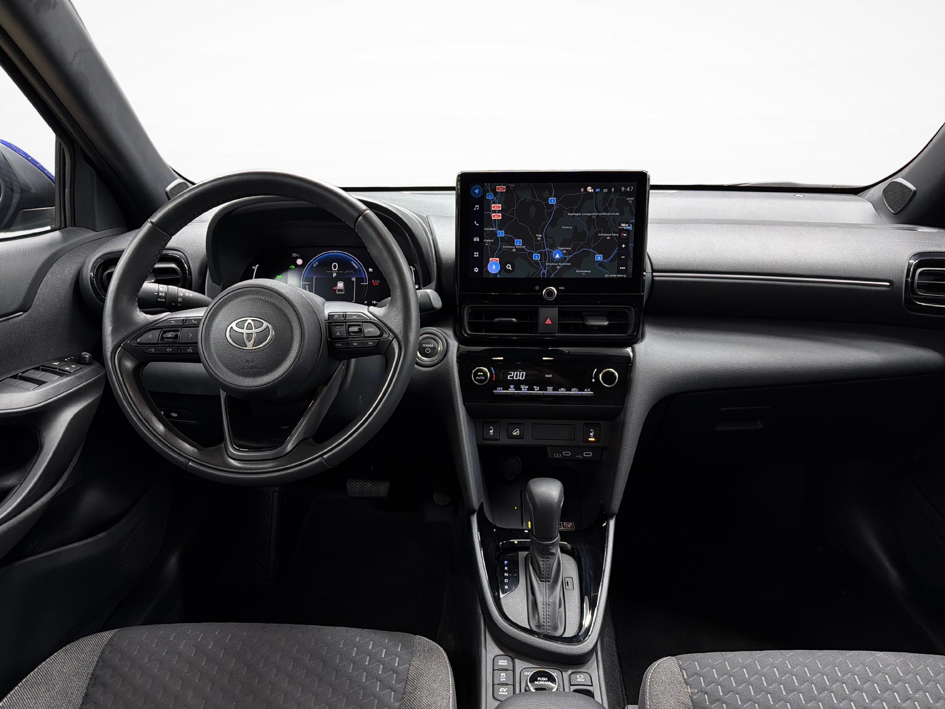 TOYOTA Yaris Cross 1.5 VVT-i HSD Trend AWD-i-image-8
