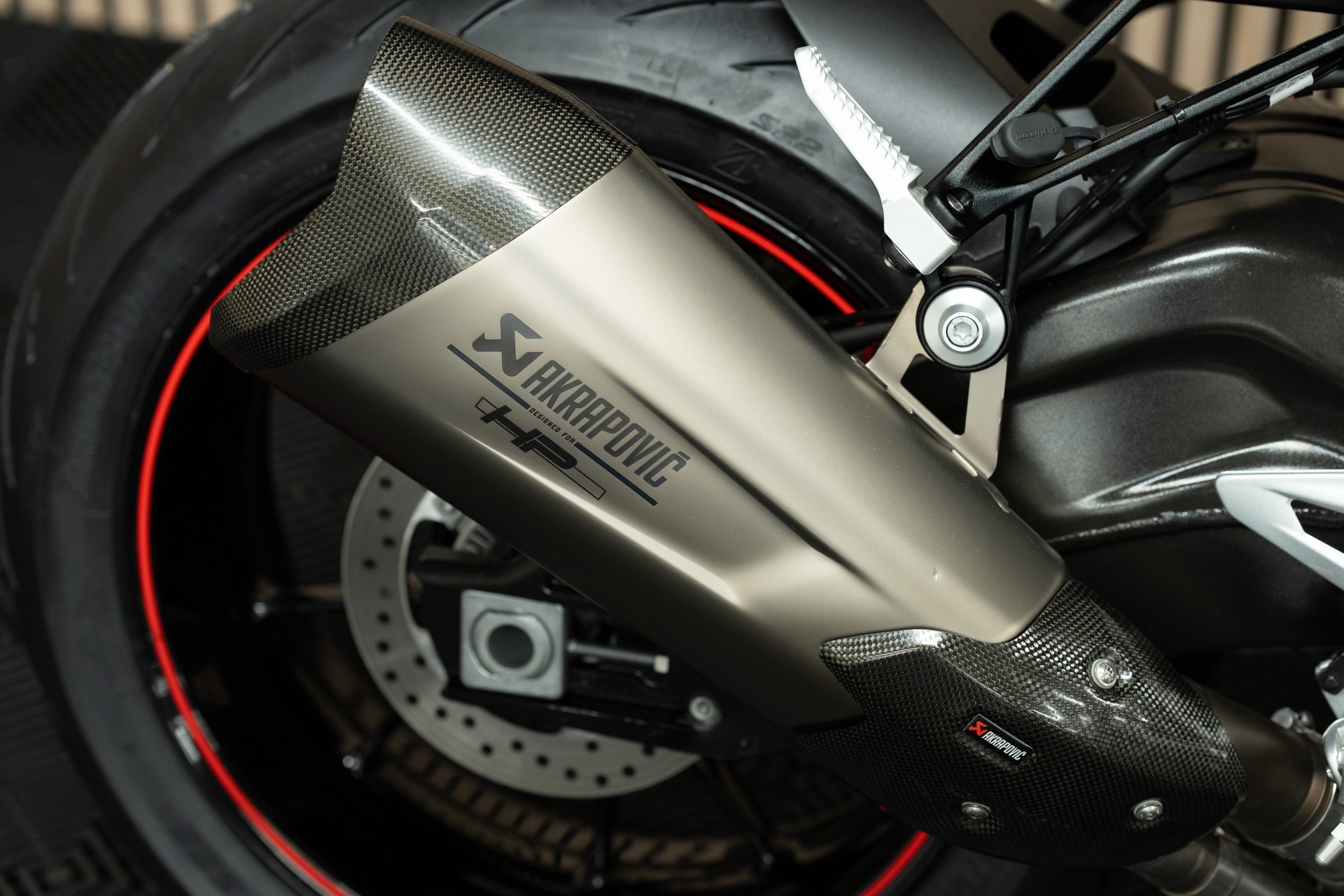 BMW S 1000 R-image-5
