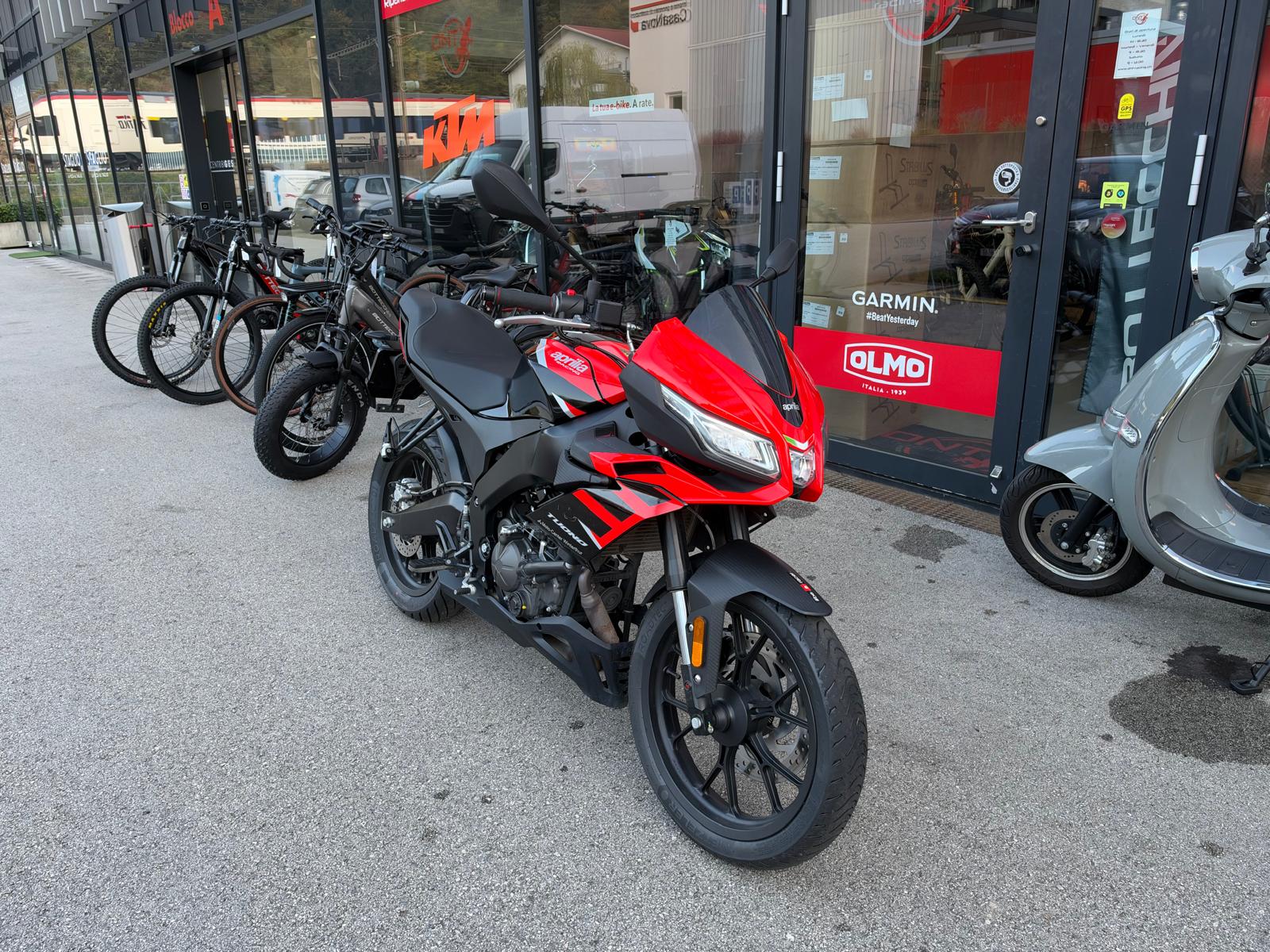 APRILIA Tuono 125-image-1
