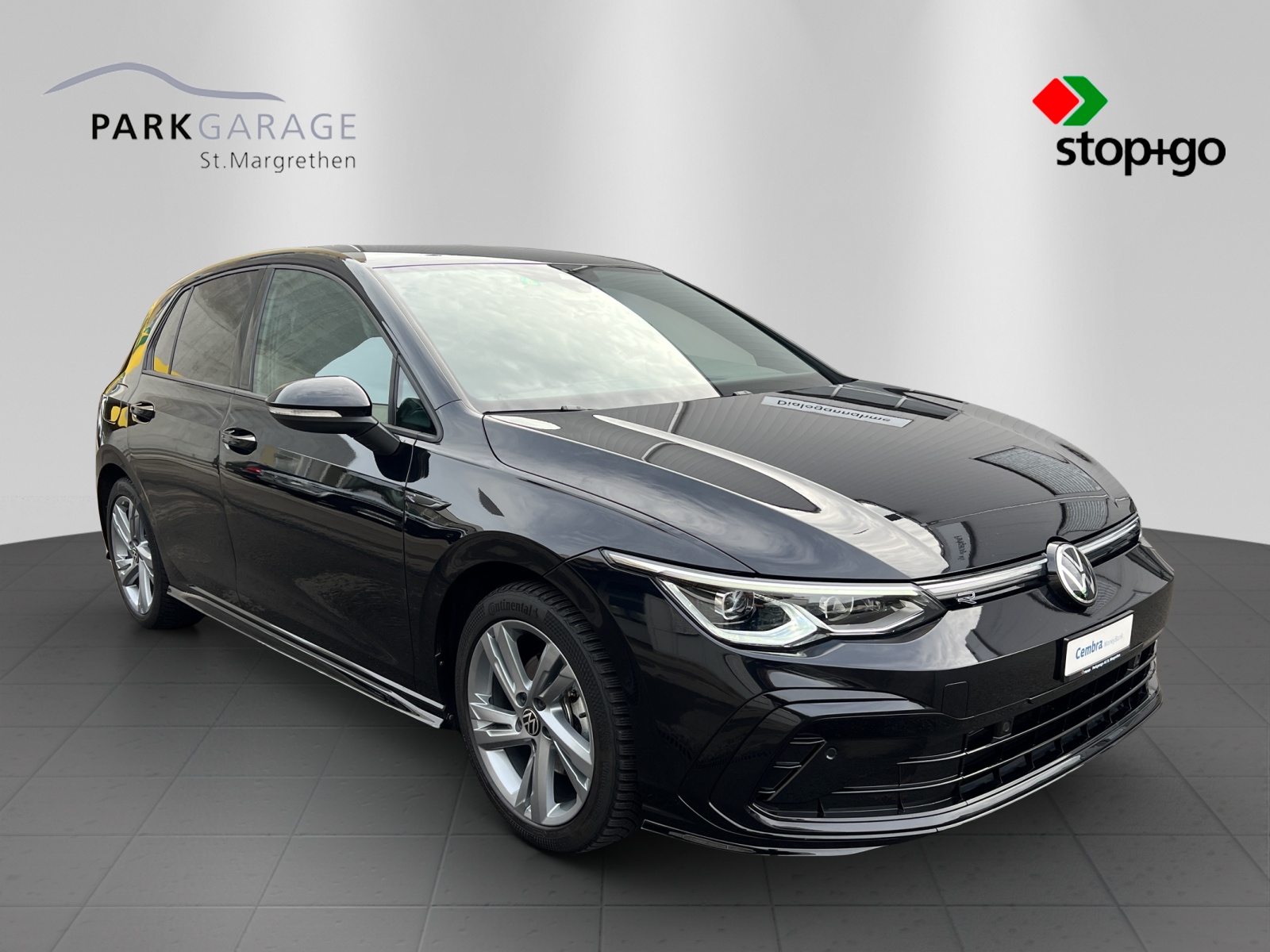 VW Golf VIII 1.5 eTSI R-Line DSG-image-6