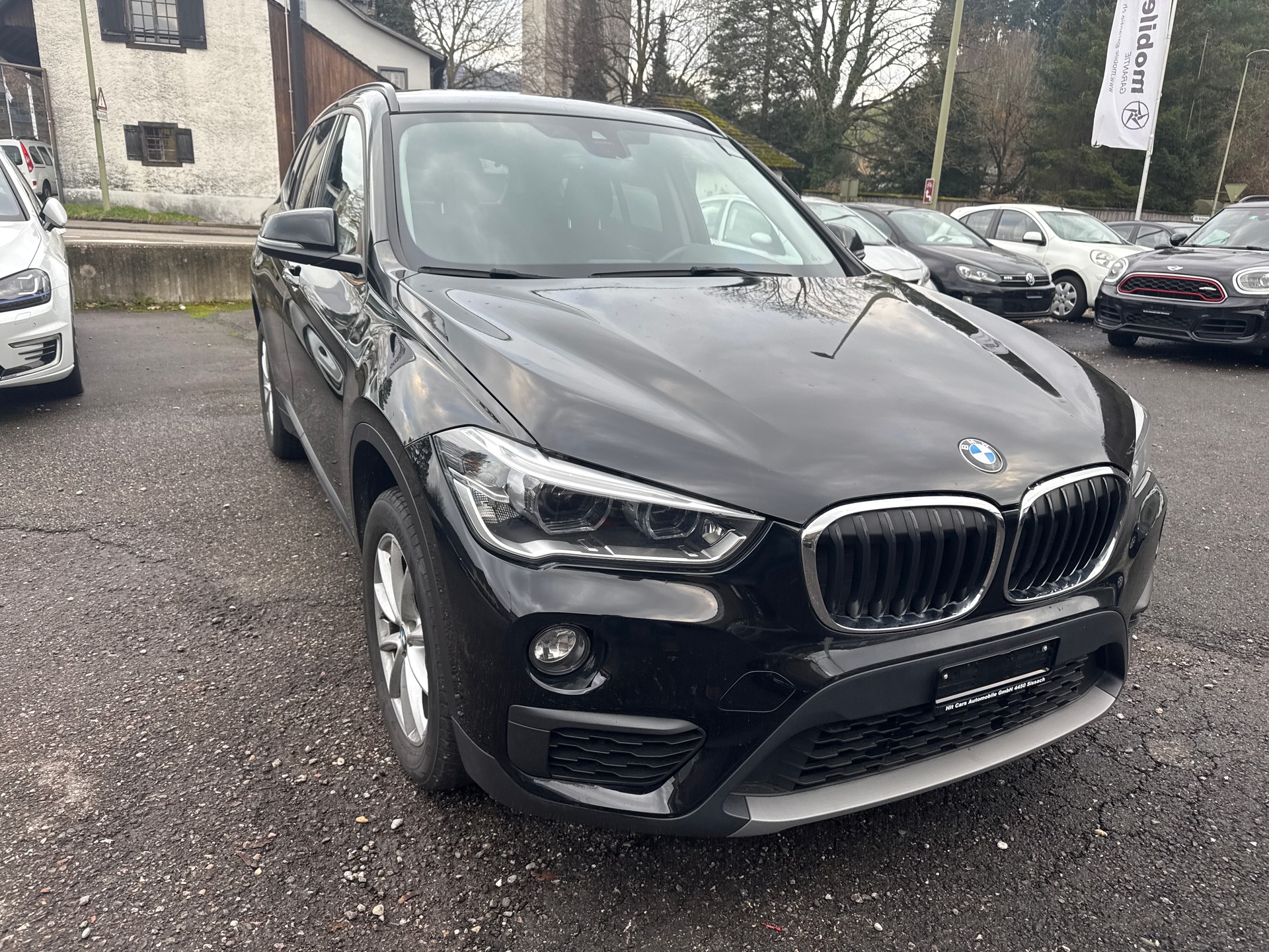 BMW X1 sDrive 18d xLine Steptronic-showroom-element-2