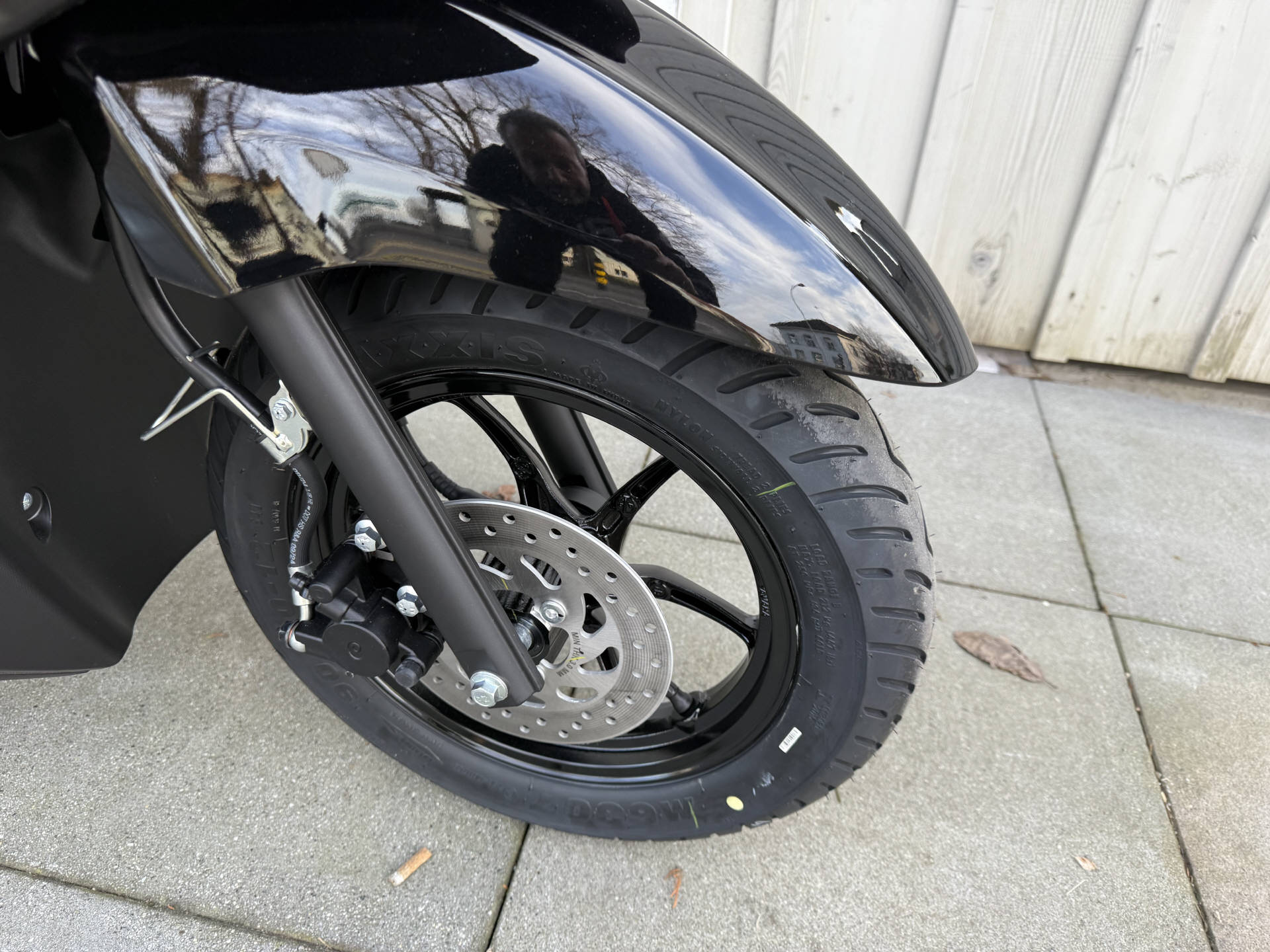 YAMAHA RayZR 125-image-3