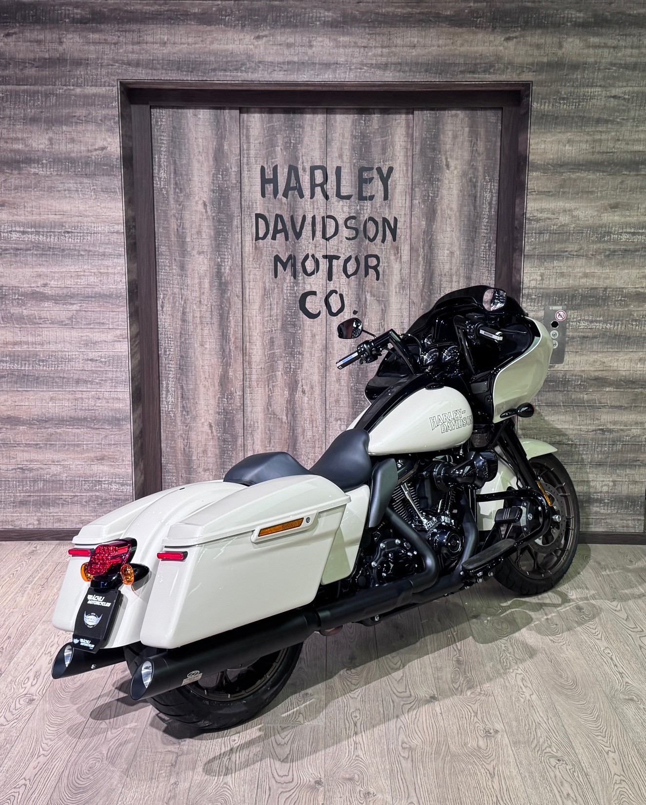 HARLEY-DAVIDSON FLTRXST Road Glide ST 117-image-5