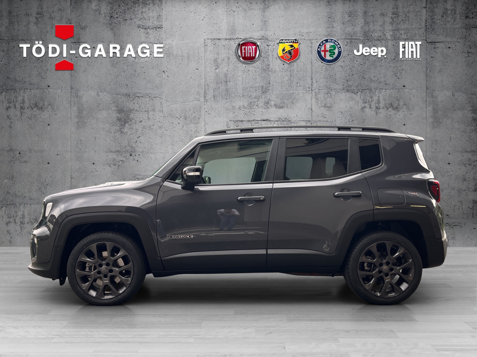JEEP Renegade 1.3 Swiss Limited Plus 4xe-showroom-element-2