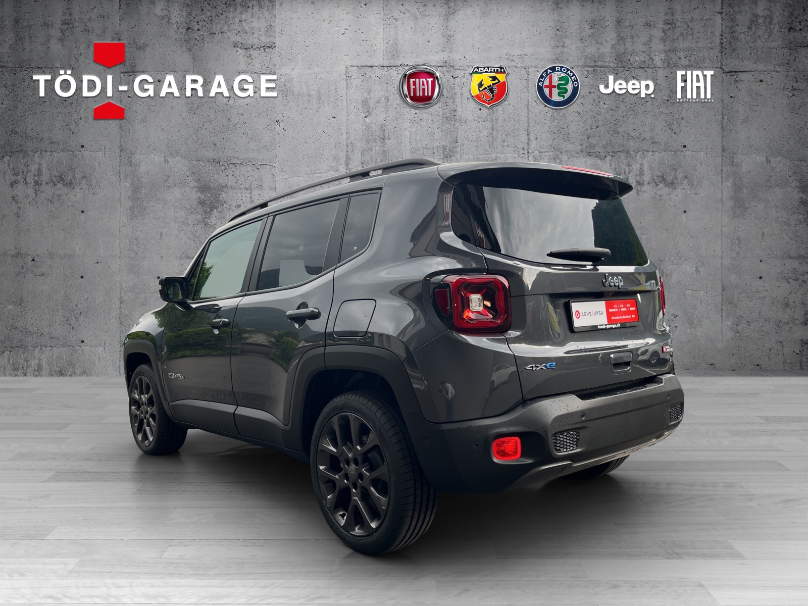 JEEP Renegade 1.3 Swiss Limited Plus 4xe-showroom-element-3