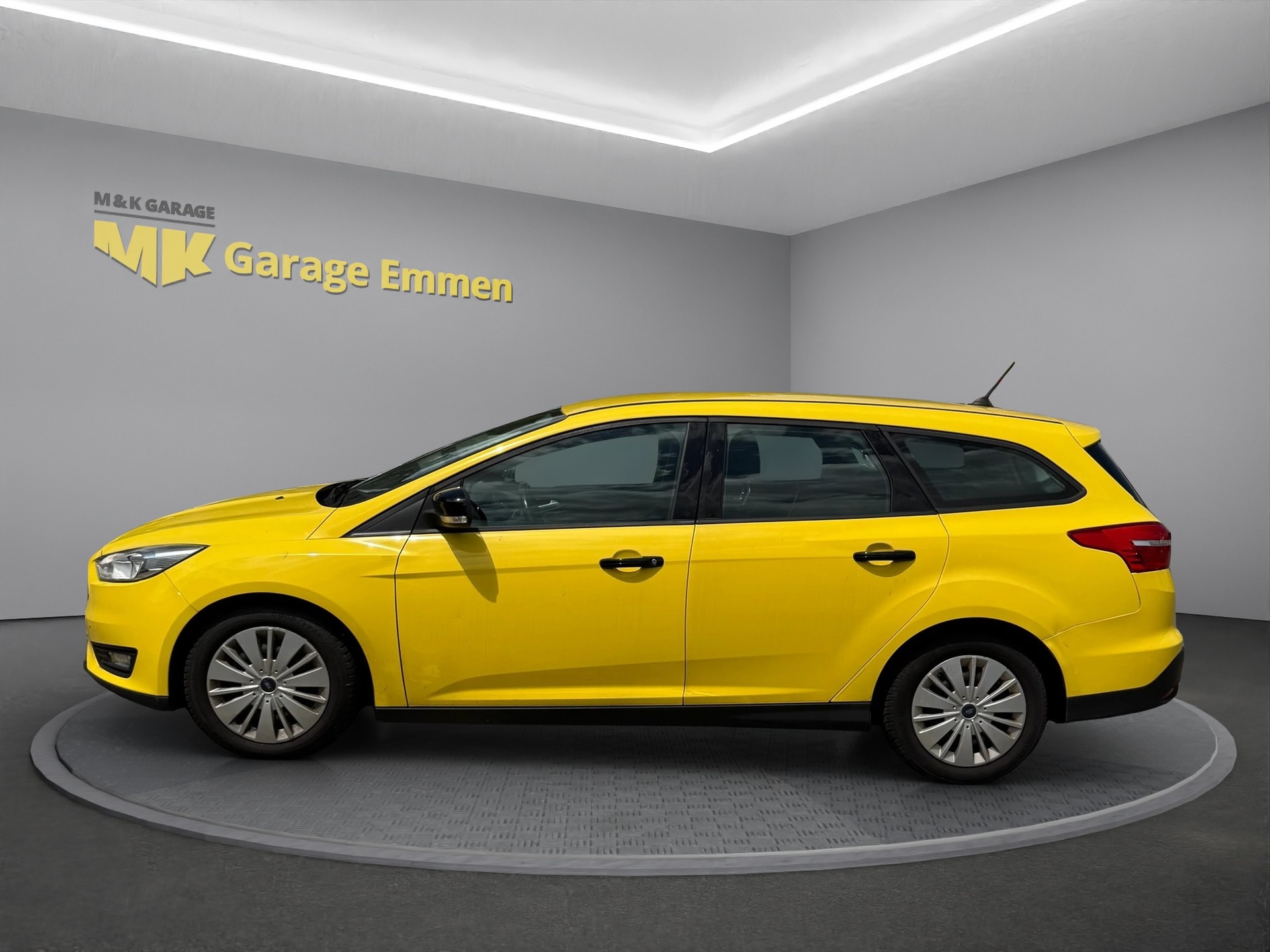 FORD Focus 1.5 SCTi Business Automatic-showroom-element-1