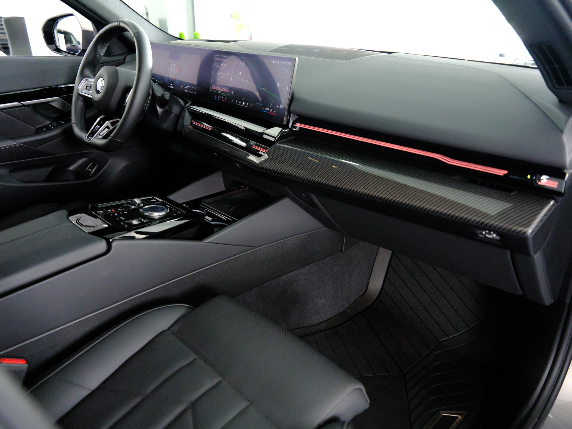 BMW 520d 48V M Sport Pro Steptronic-image-16