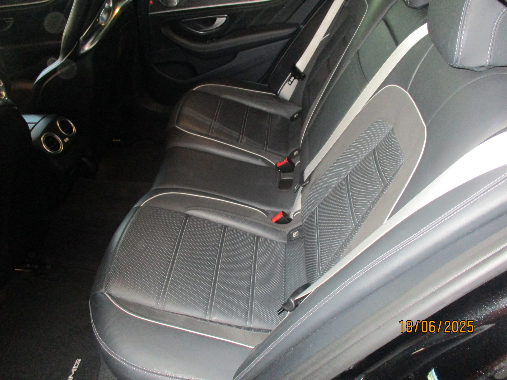 MERCEDES-BENZ E 63 AMG S 4Matic Speedshift MCT-image-4