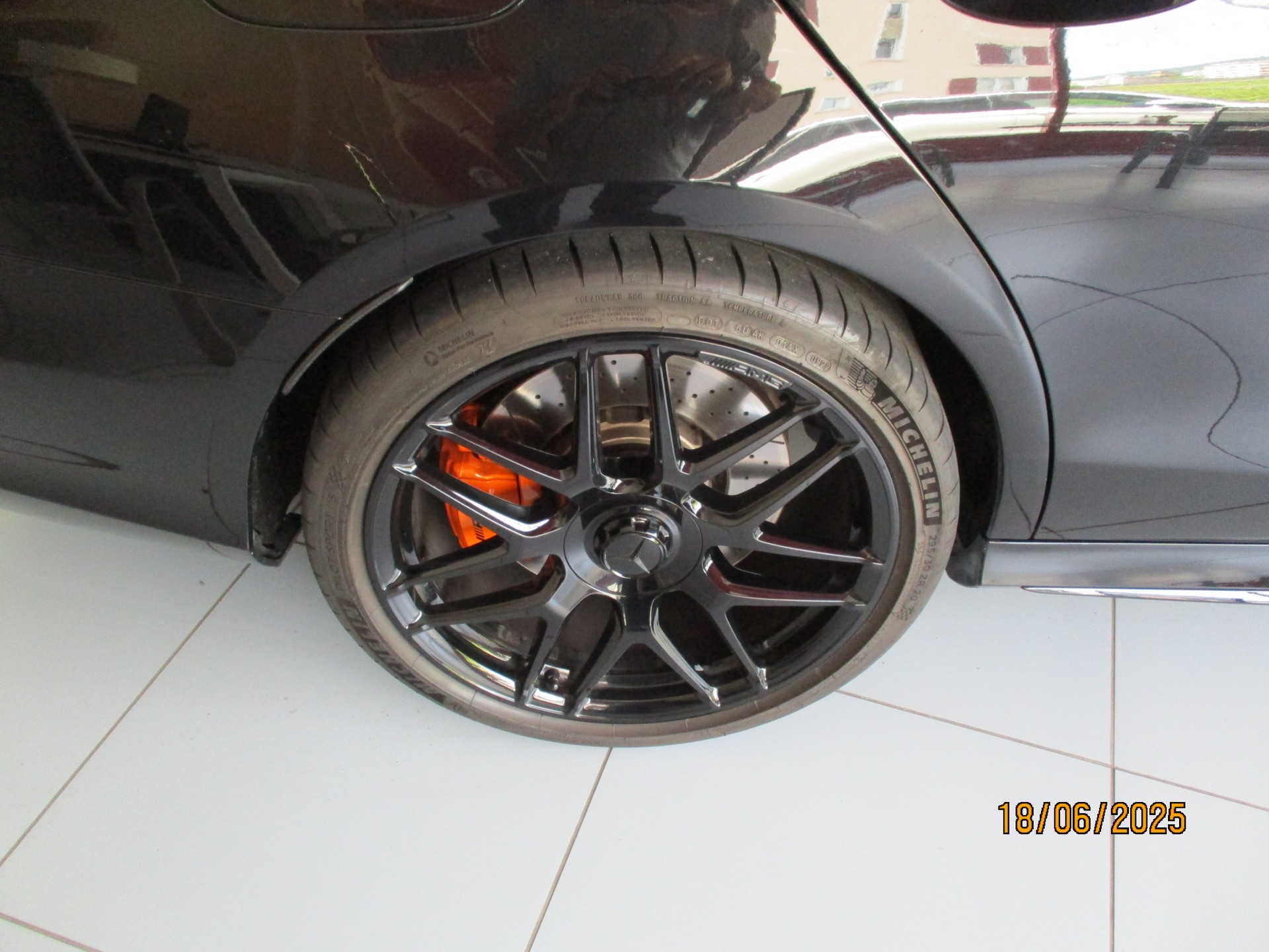MERCEDES-BENZ E 63 AMG S 4Matic Speedshift MCT-image-11