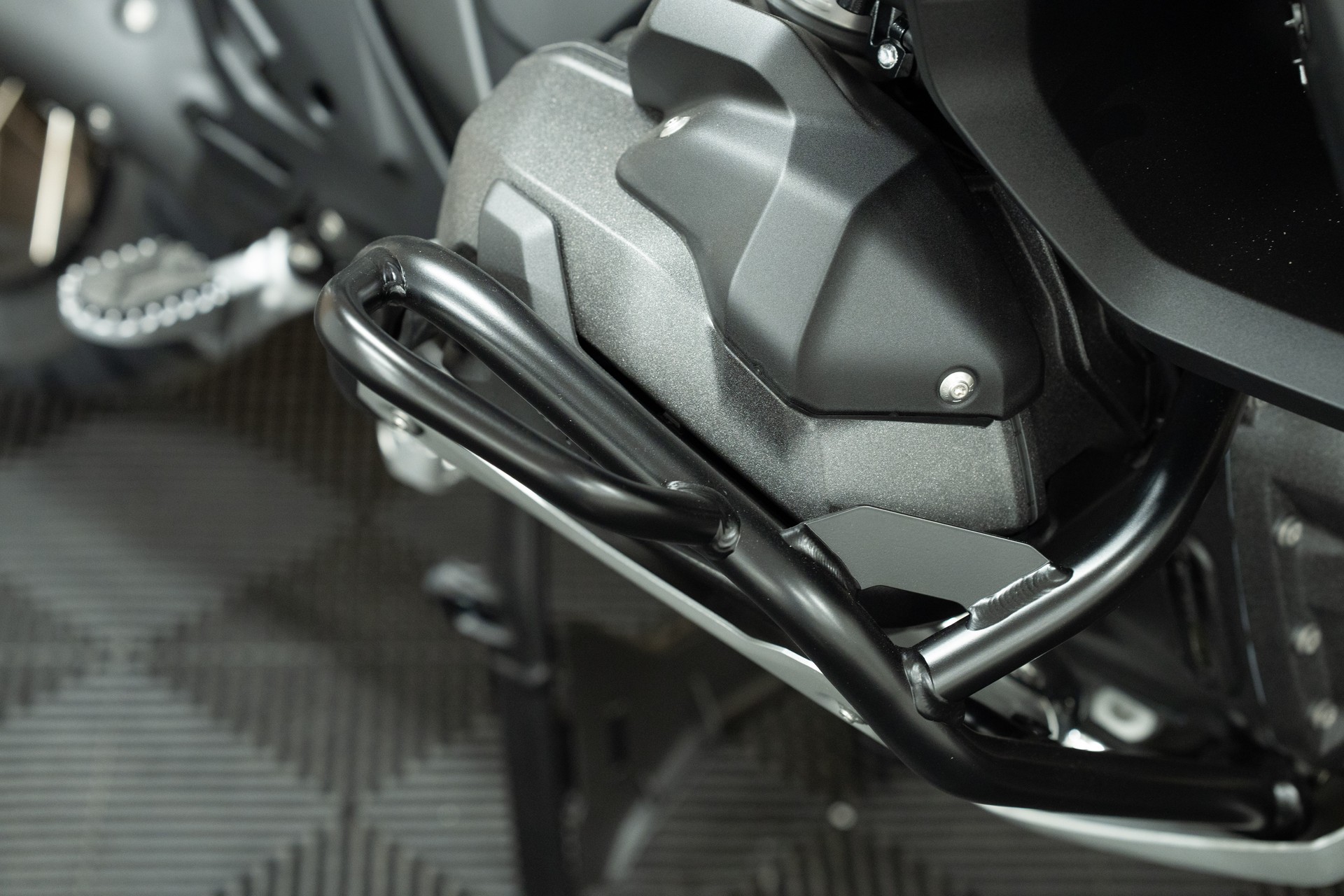 BMW R 1300 GS Adventure mit 0.9% Leasing und CHF 1'500.- Boxer PrĂ€mie đ€đ„-image-8