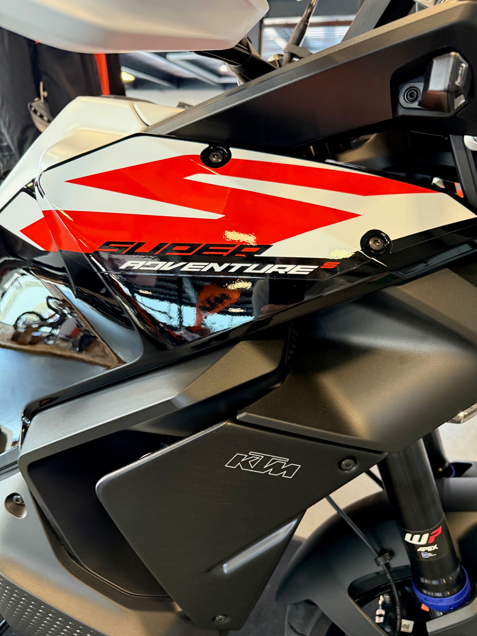 KTM 1390 Super Adventure S EVO 2026-image-4