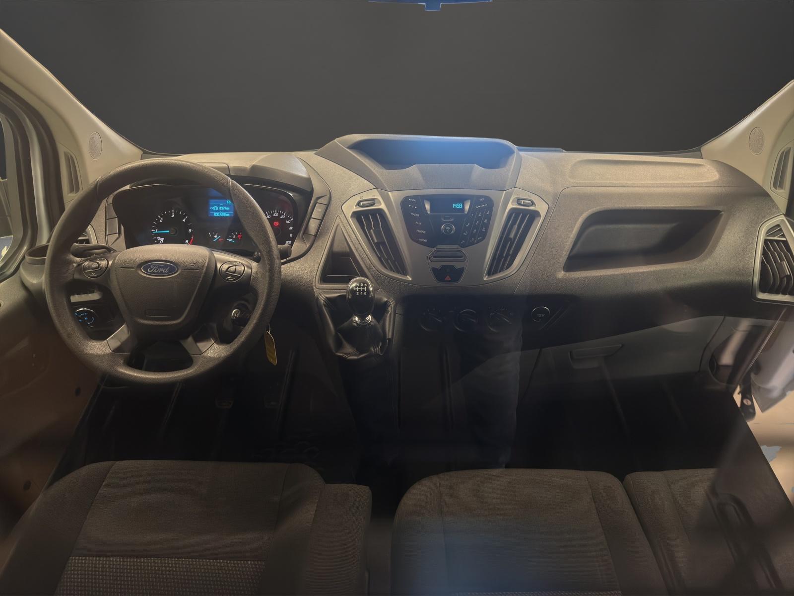 FORD Transit Custom Van 270 L1H1 Ambiente-image-9