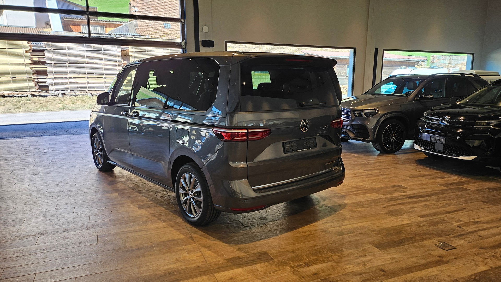 VW Multivan 1.5 eHybrid Style 4Motion DSG-image-12