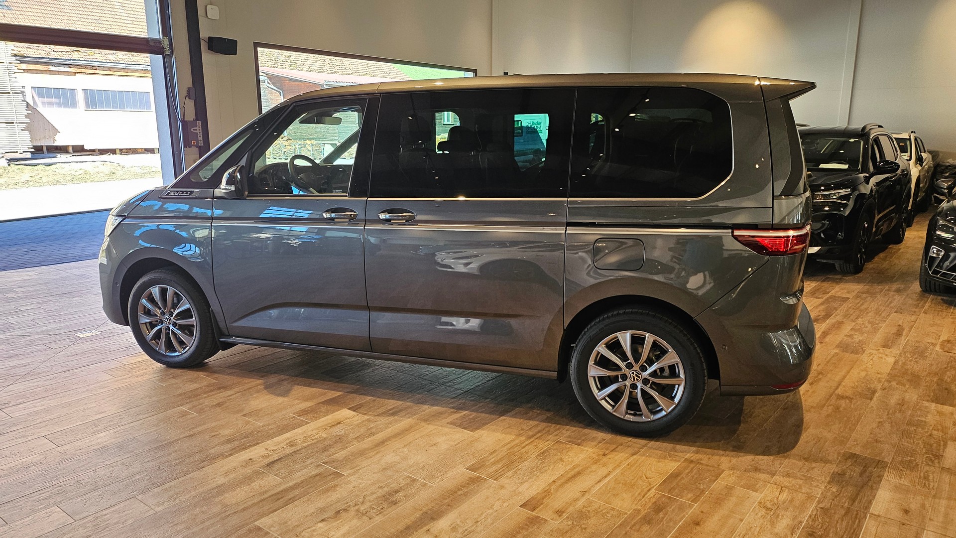 VW Multivan 1.5 eHybrid Style 4Motion DSG-image-14
