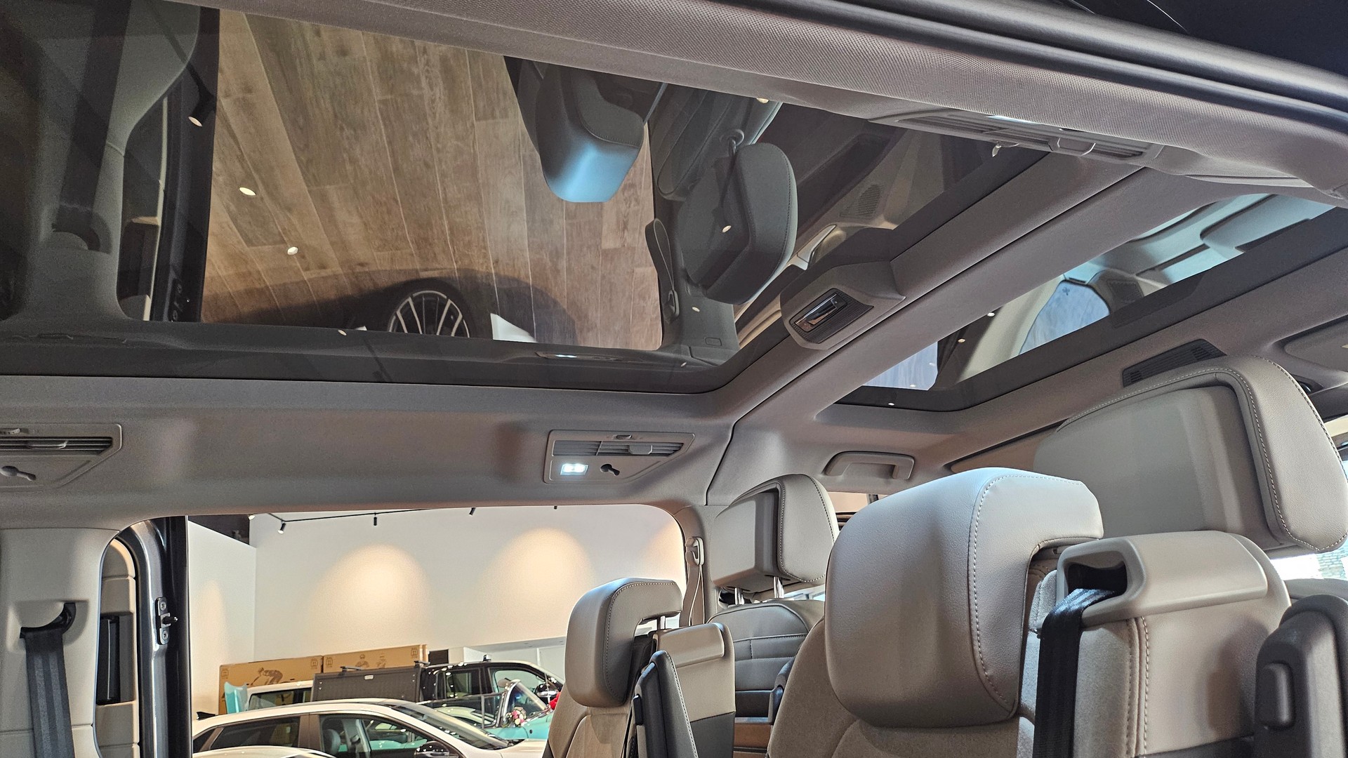 VW Multivan 1.5 eHybrid Style 4Motion DSG-image-18