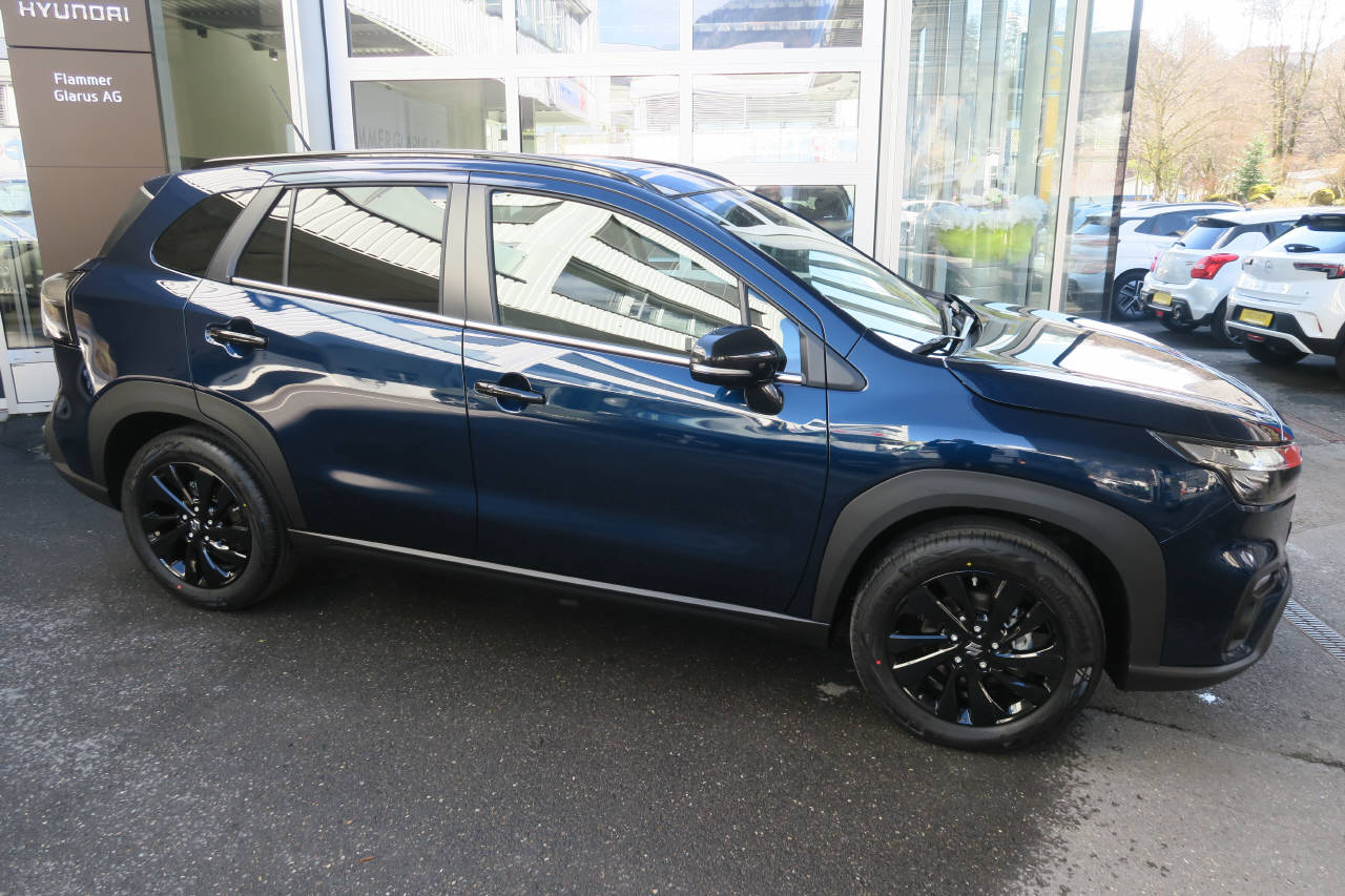 SUZUKI S-Cross 1.4 T Black Edition Top Hybrid 4x4-showroom-element-1