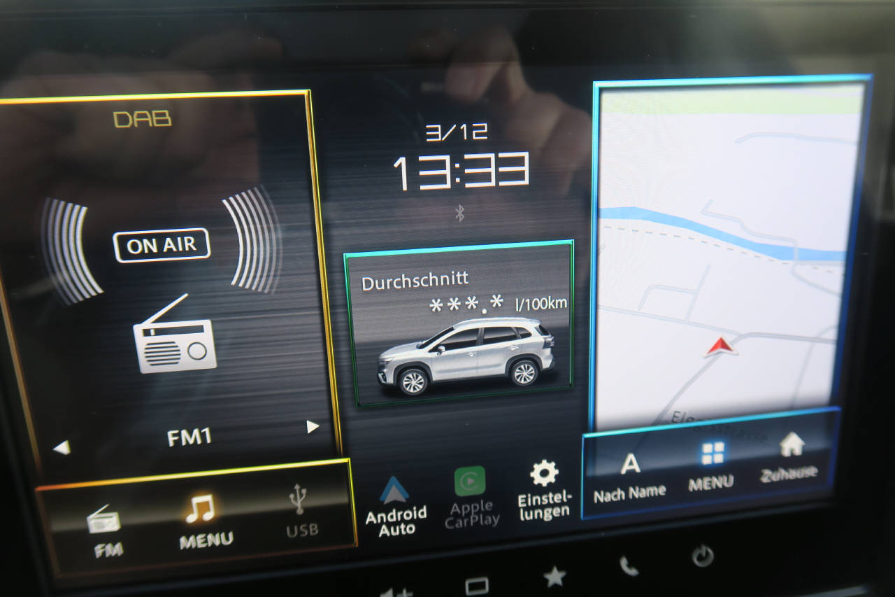 SUZUKI S-Cross 1.4 T Black Edition Top Hybrid 4x4-image-7