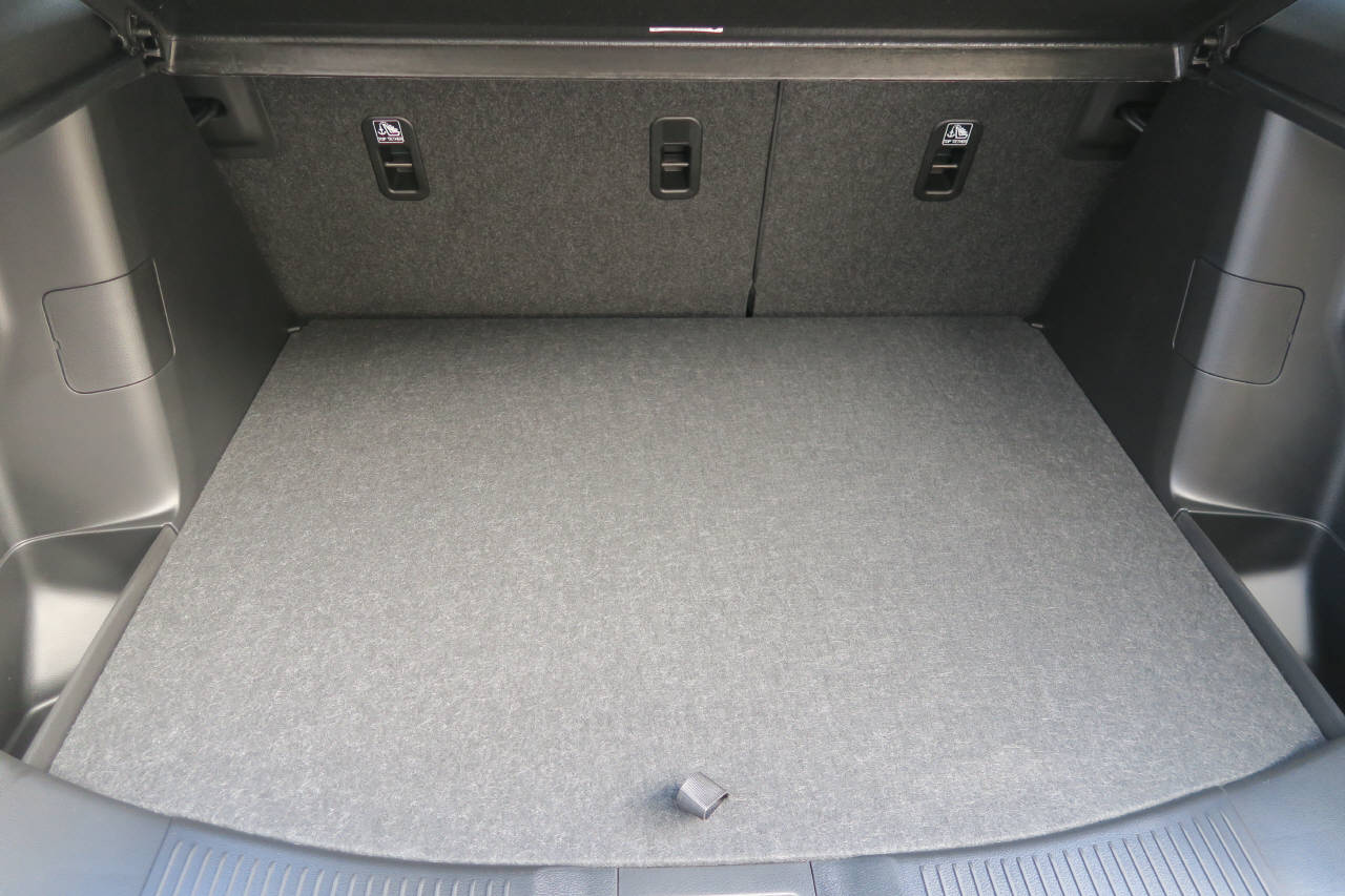 SUZUKI S-Cross 1.4 T Black Edition Top Hybrid 4x4-image-15
