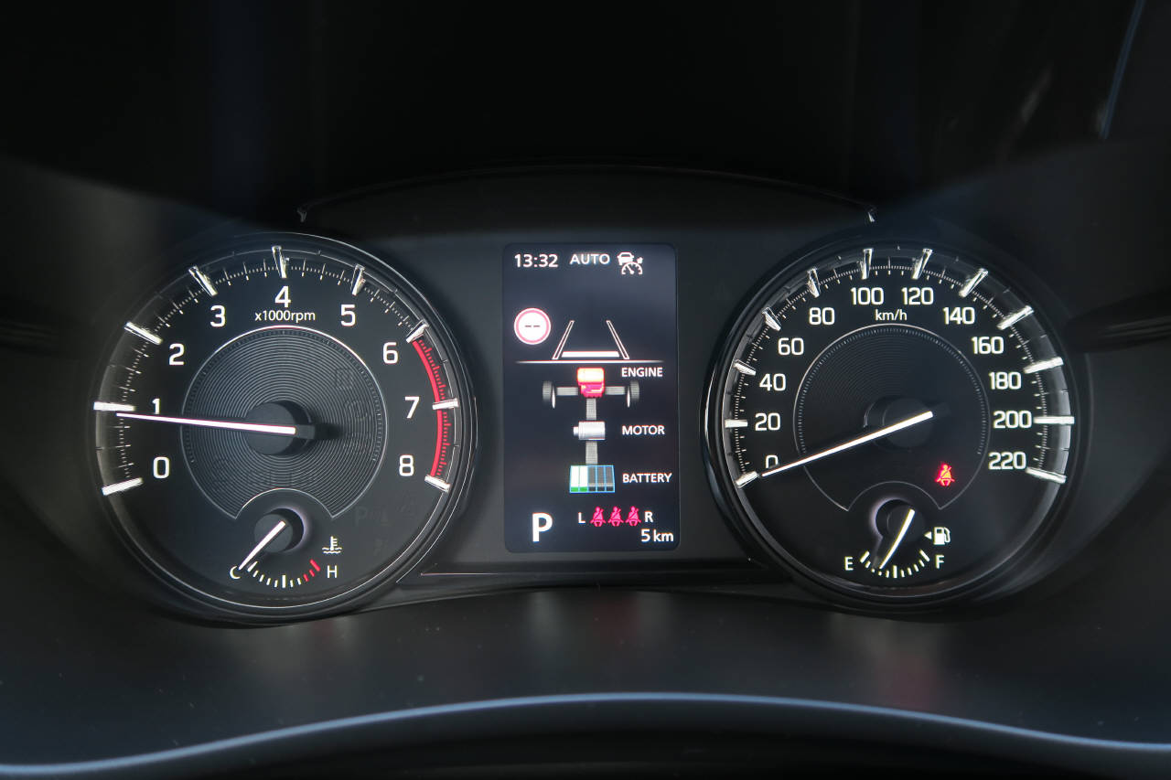 SUZUKI S-Cross 1.4 T Black Edition Top Hybrid 4x4-image-6