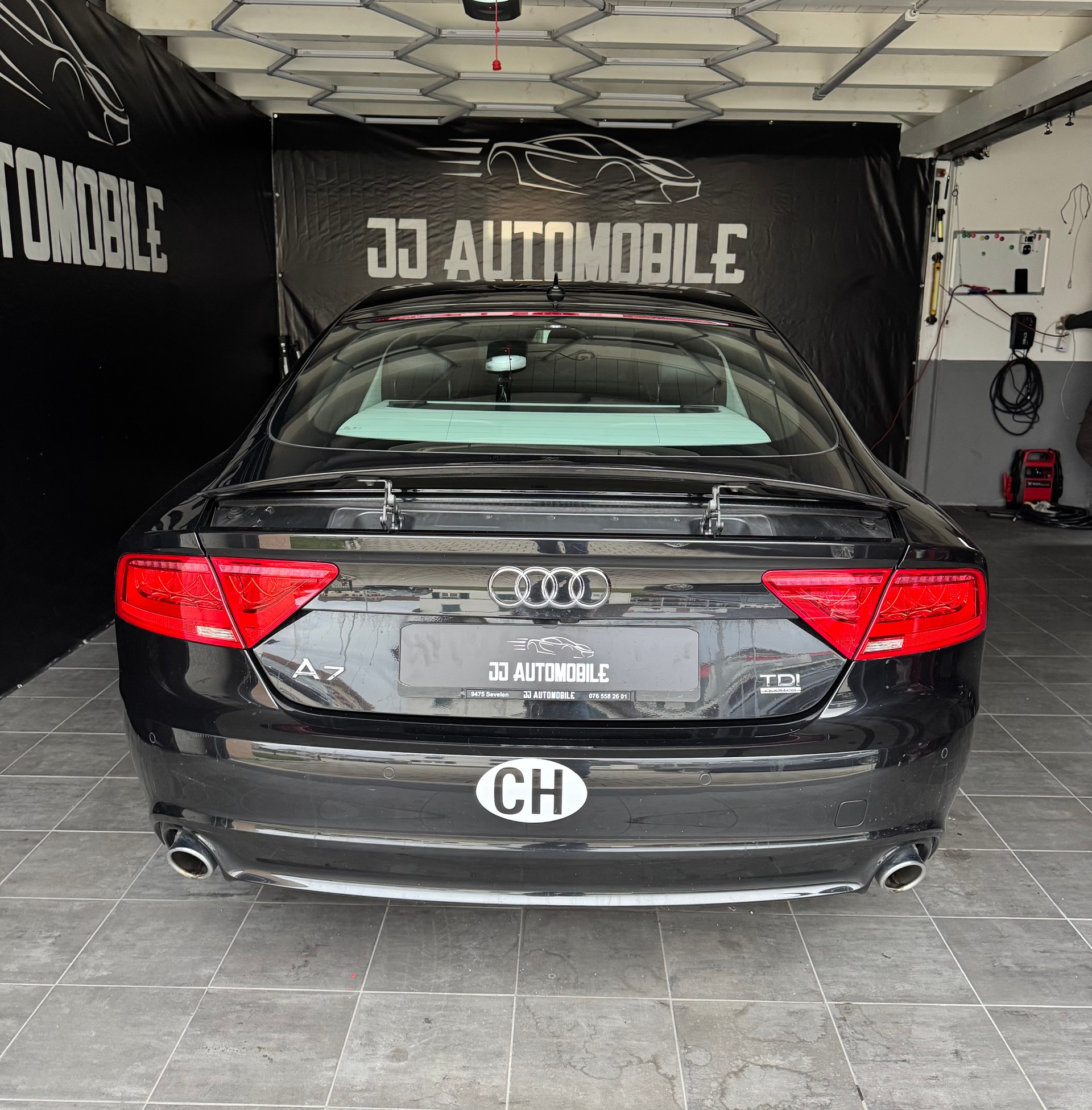 AUDI A7 Sportback 3.0 TDI quattro S-tronic-image-4