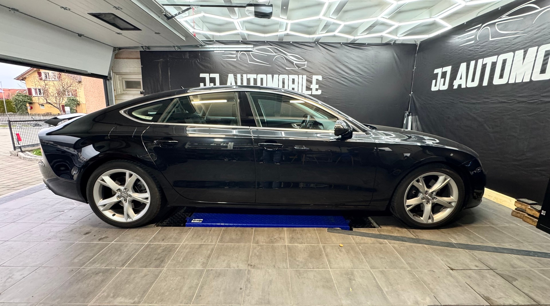 AUDI A7 Sportback 3.0 TDI quattro S-tronic-image-5