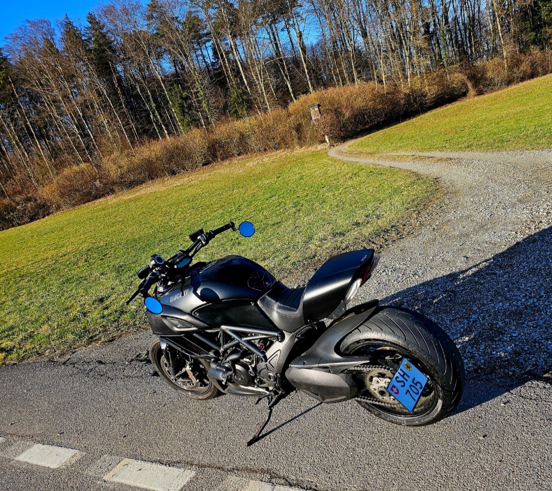DUCATI DIAVEL 1200