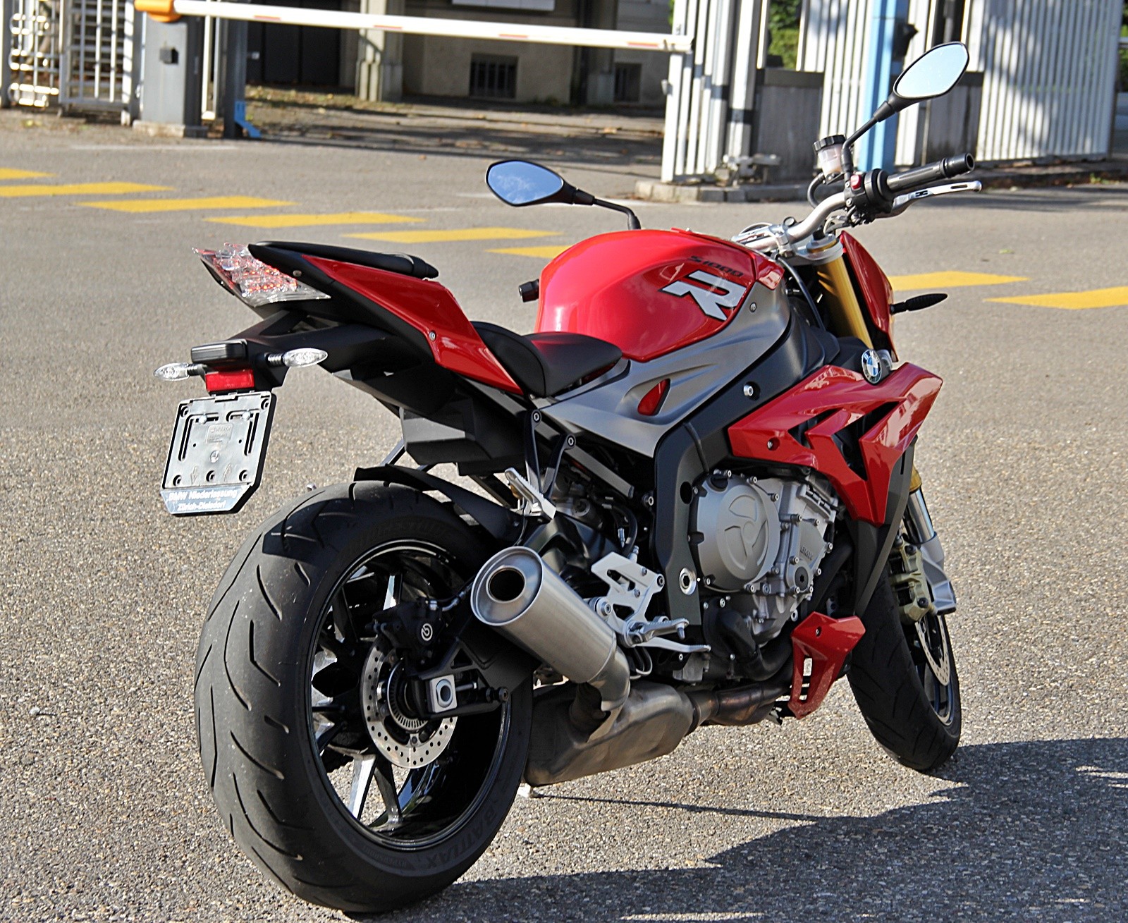 BMW S 1000 R ABS-image-1