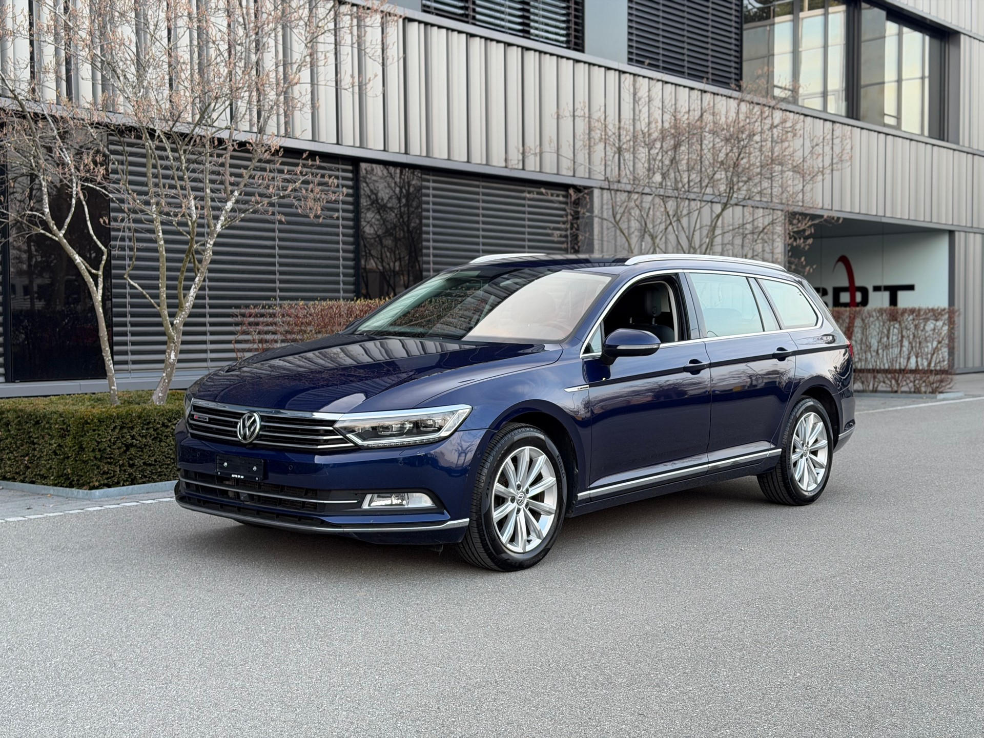 VW Passat Variant 2.0 TDI BMT Highline DSG 4Motion