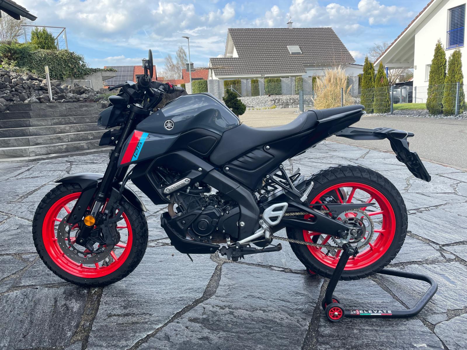 YAMAHA MT-125 ABS-image-3