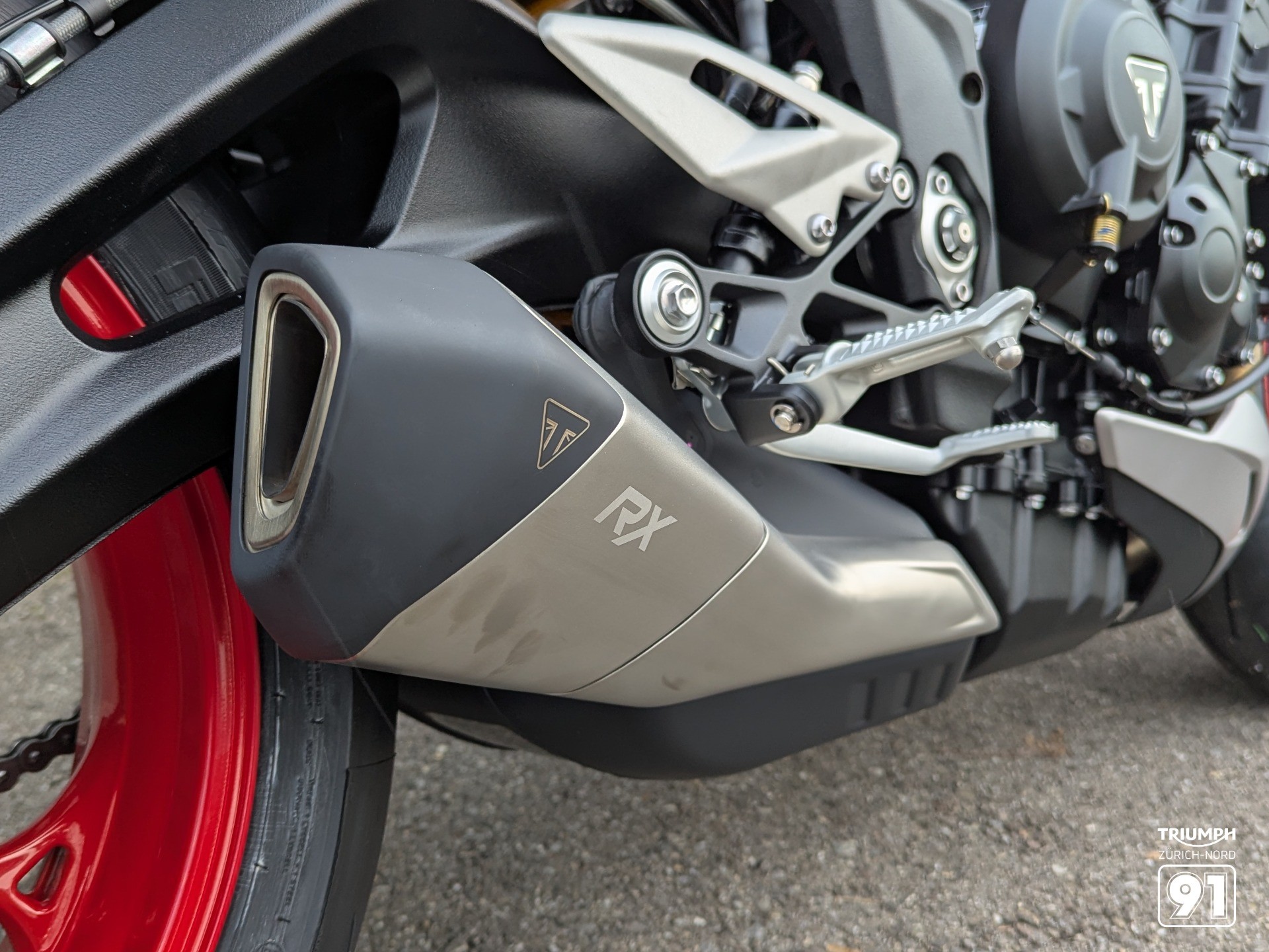 TRIUMPH Street Triple-image-7