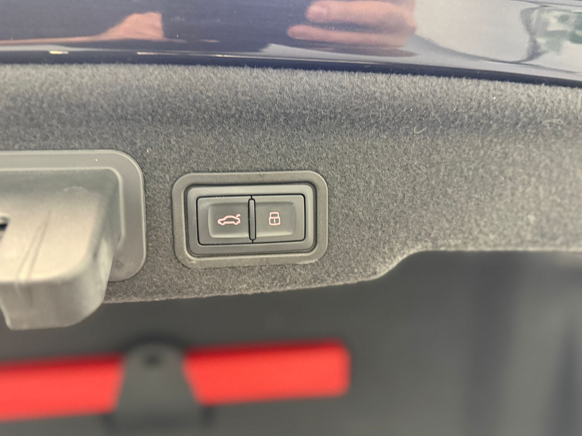 AUDI A8 L 6.3 FSI W12 quattro tiptronic-image-12