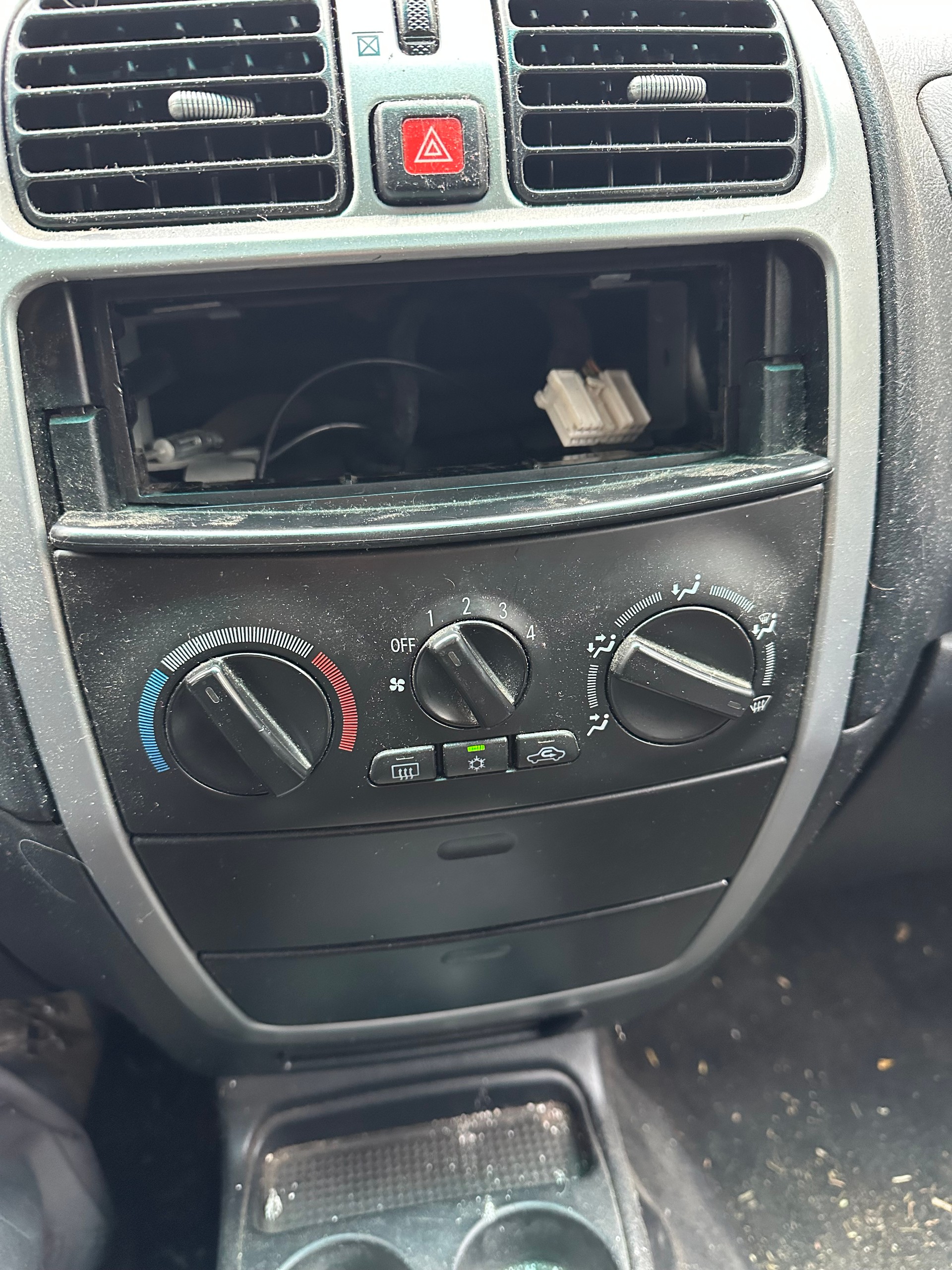 MITSUBISHI Space Star 1.9 DI Premium FIXPREIS-image-14